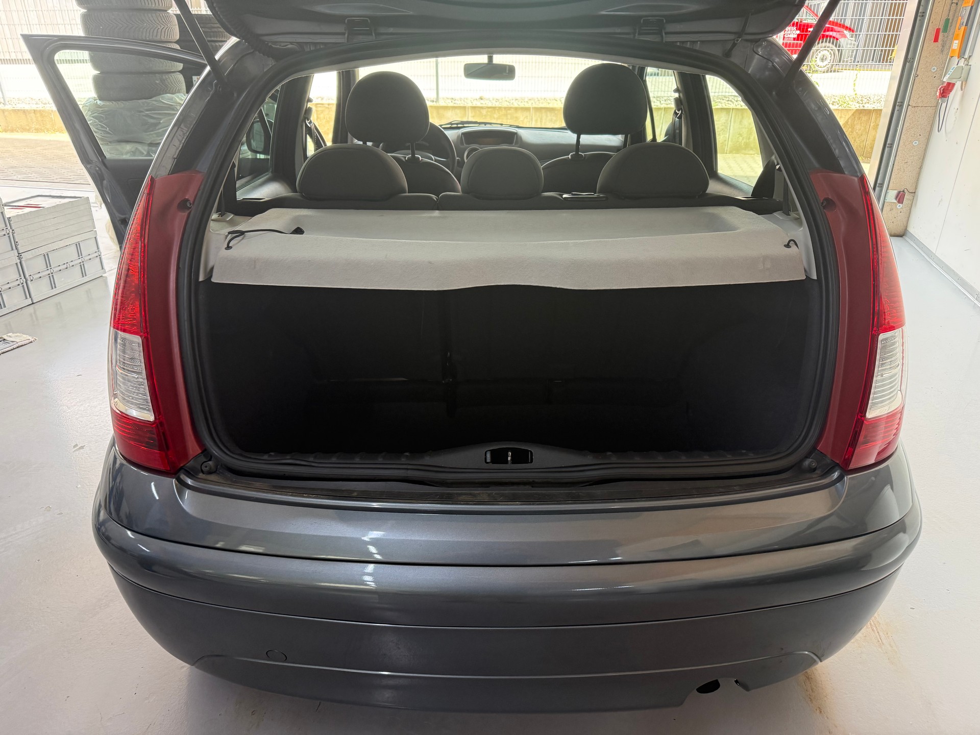 CITROEN C3 1.1i Essentiel-image-7