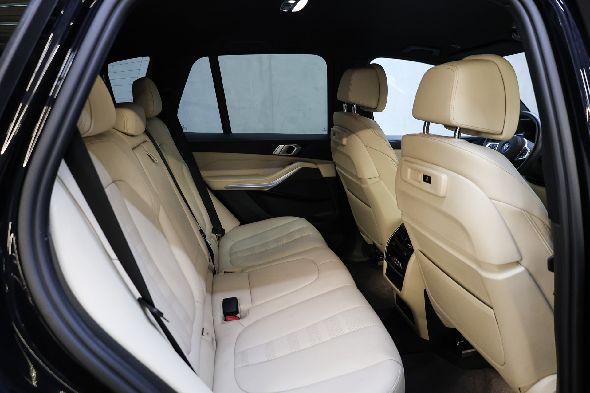 BMW X5 45e xDrive SAG M Paket-image-37