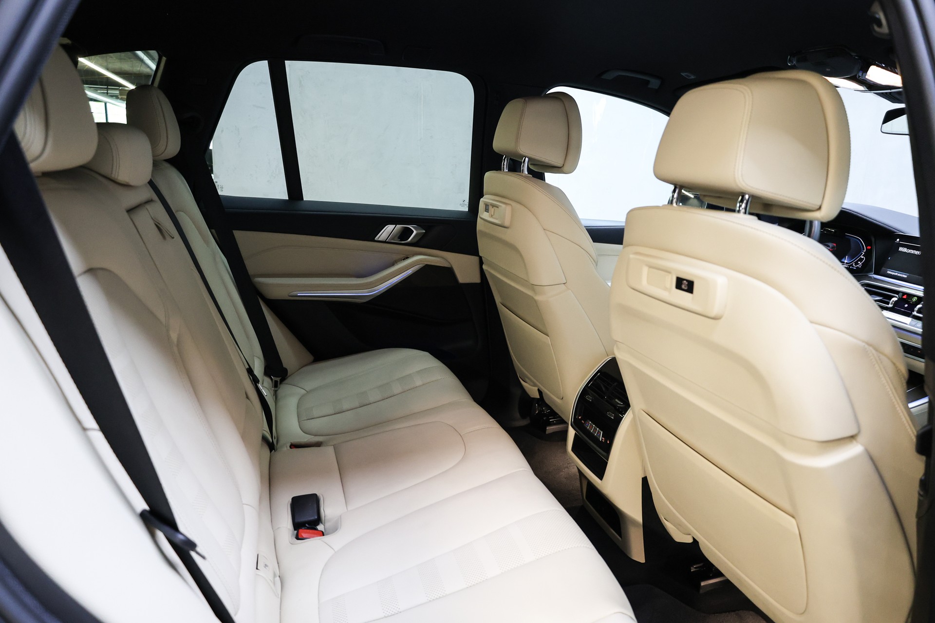 BMW X5 45e xDrive SAG M Paket-image-32
