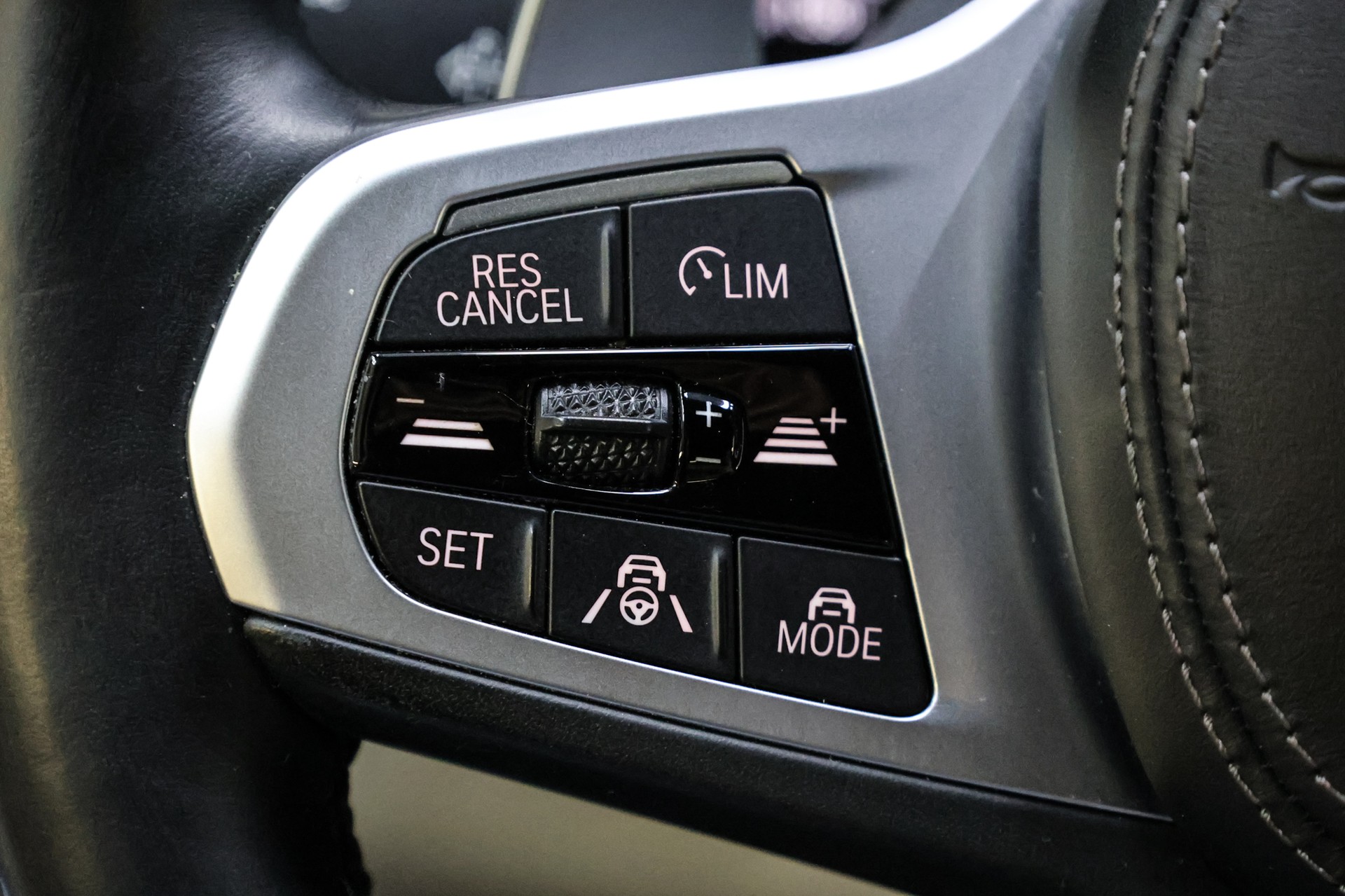 BMW X5 45e xDrive SAG M Paket-image-19