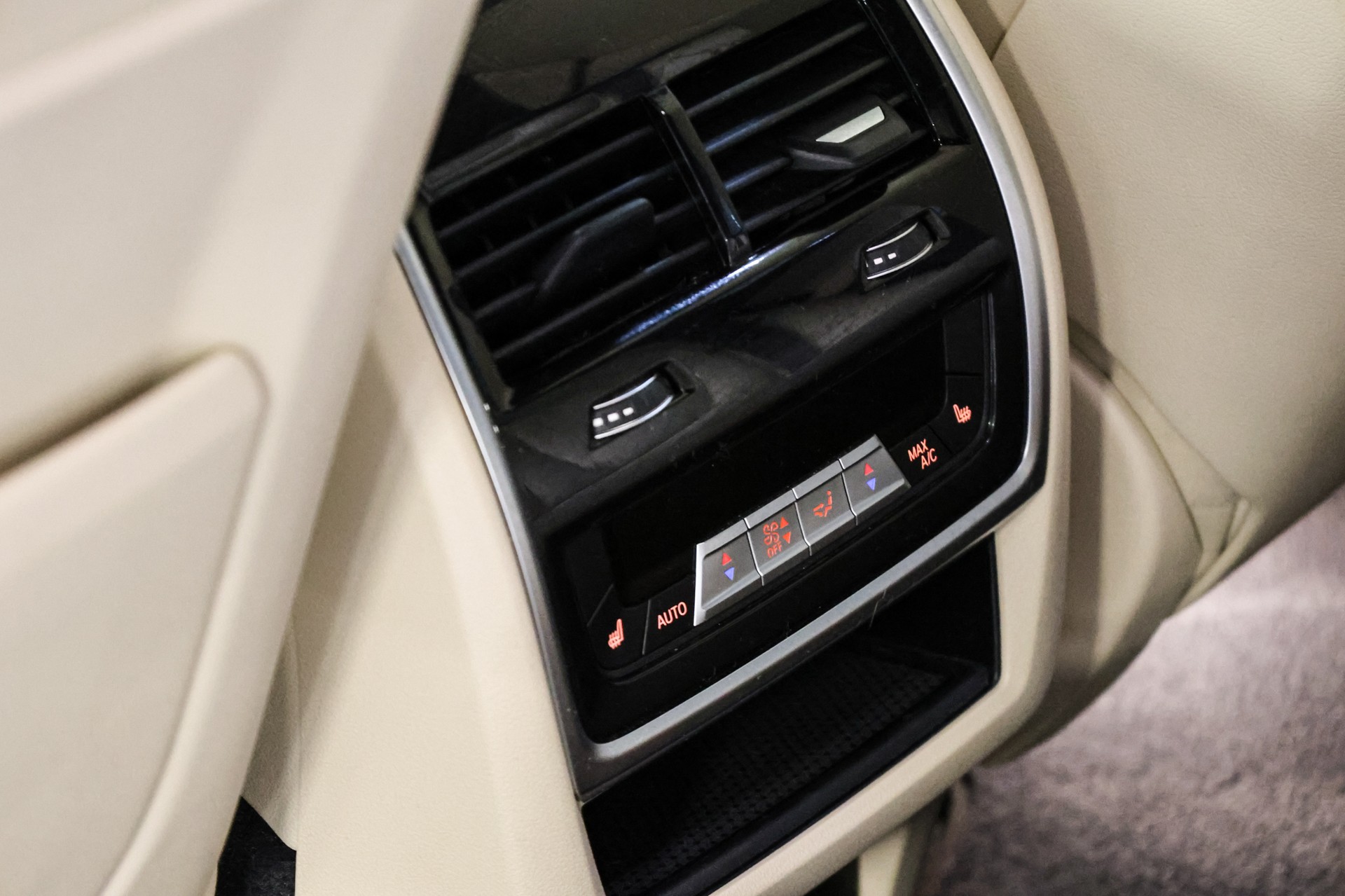 BMW X5 45e xDrive SAG M Paket-image-31