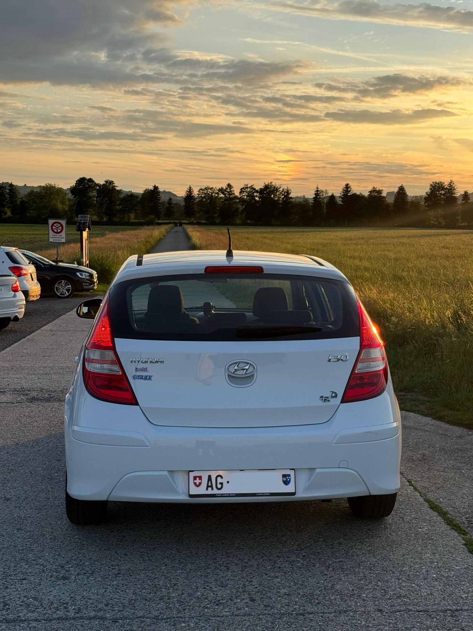 HYUNDAI i30 1.4 Comfort-image-1