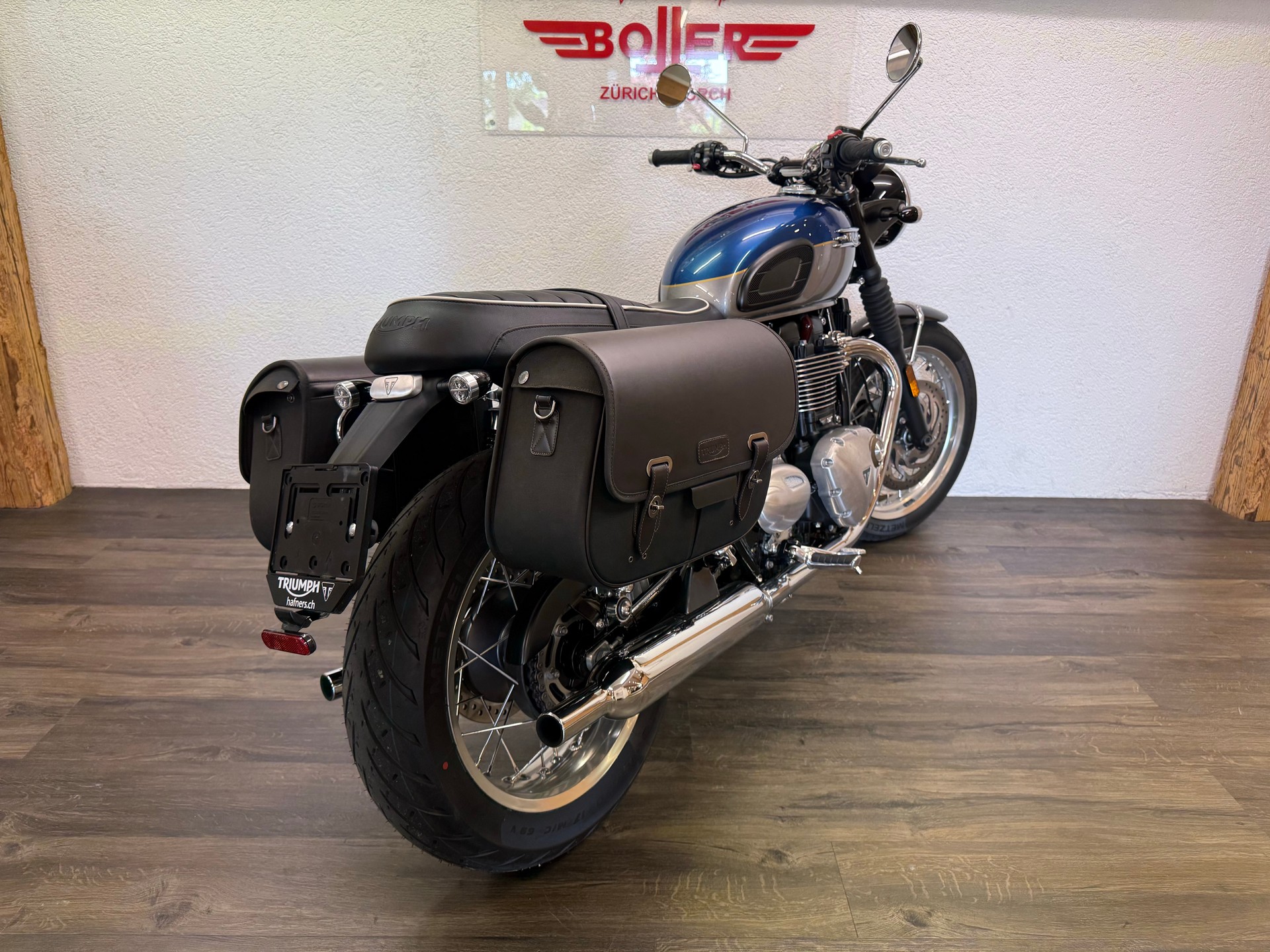 TRIUMPH Bonneville T120-image-3