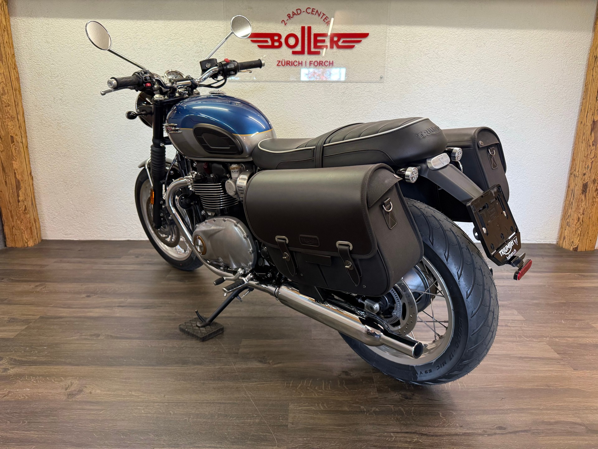 TRIUMPH Bonneville T120-image-8