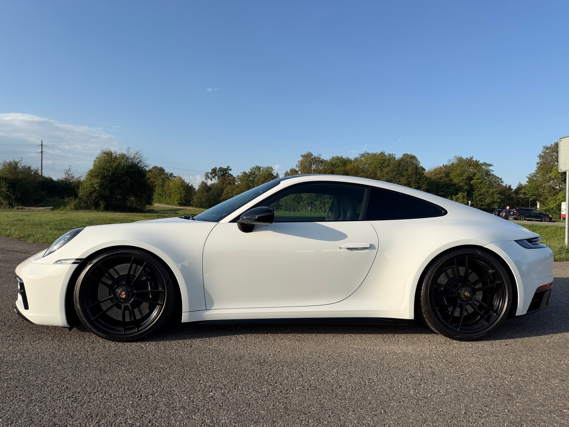 PORSCHE 911 Carrera GTS
