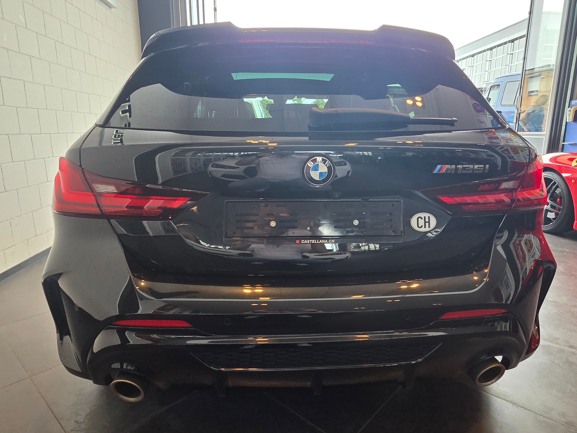 BMW M135i xDrive-image-4