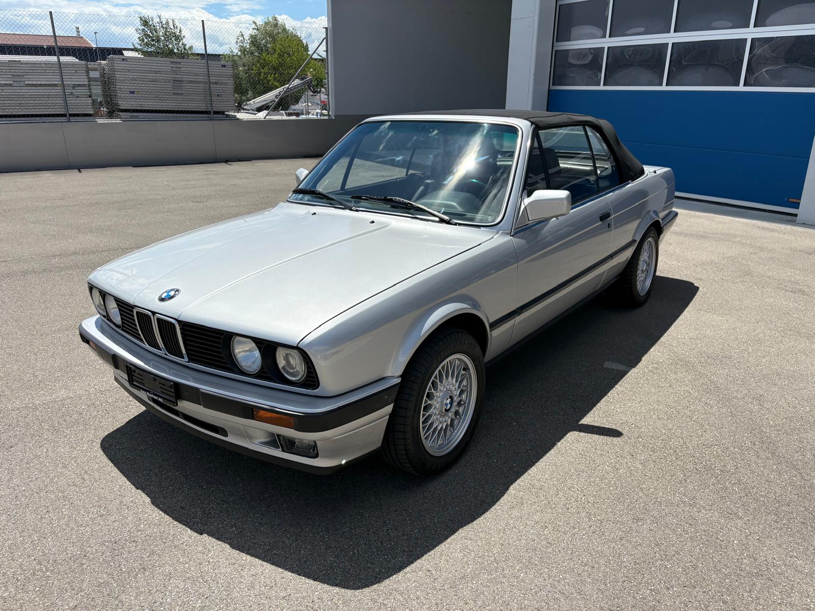 BMW 325i A Cabrio