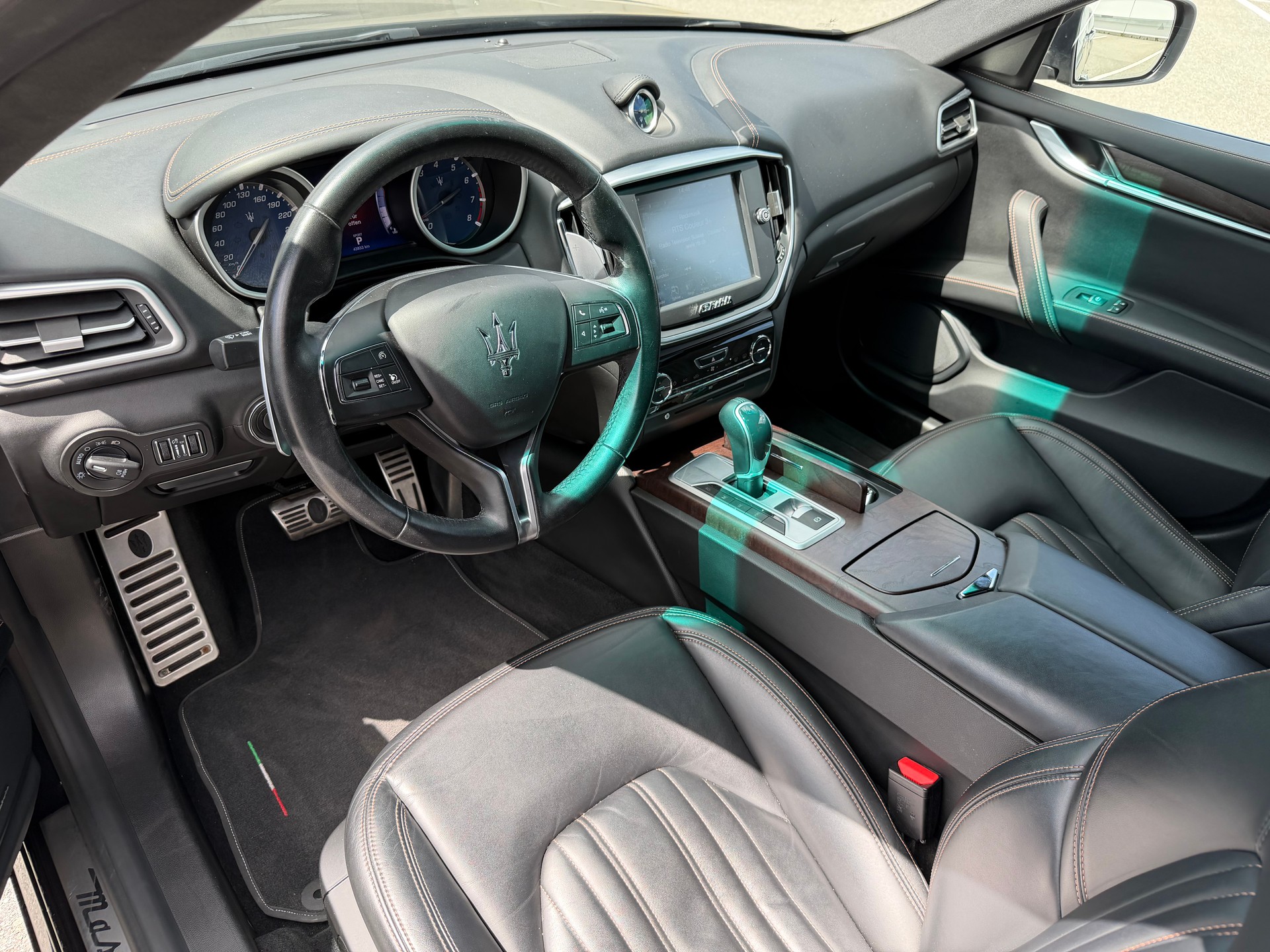 MASERATI Ghibli 3.0 V6 Automatica-image-14