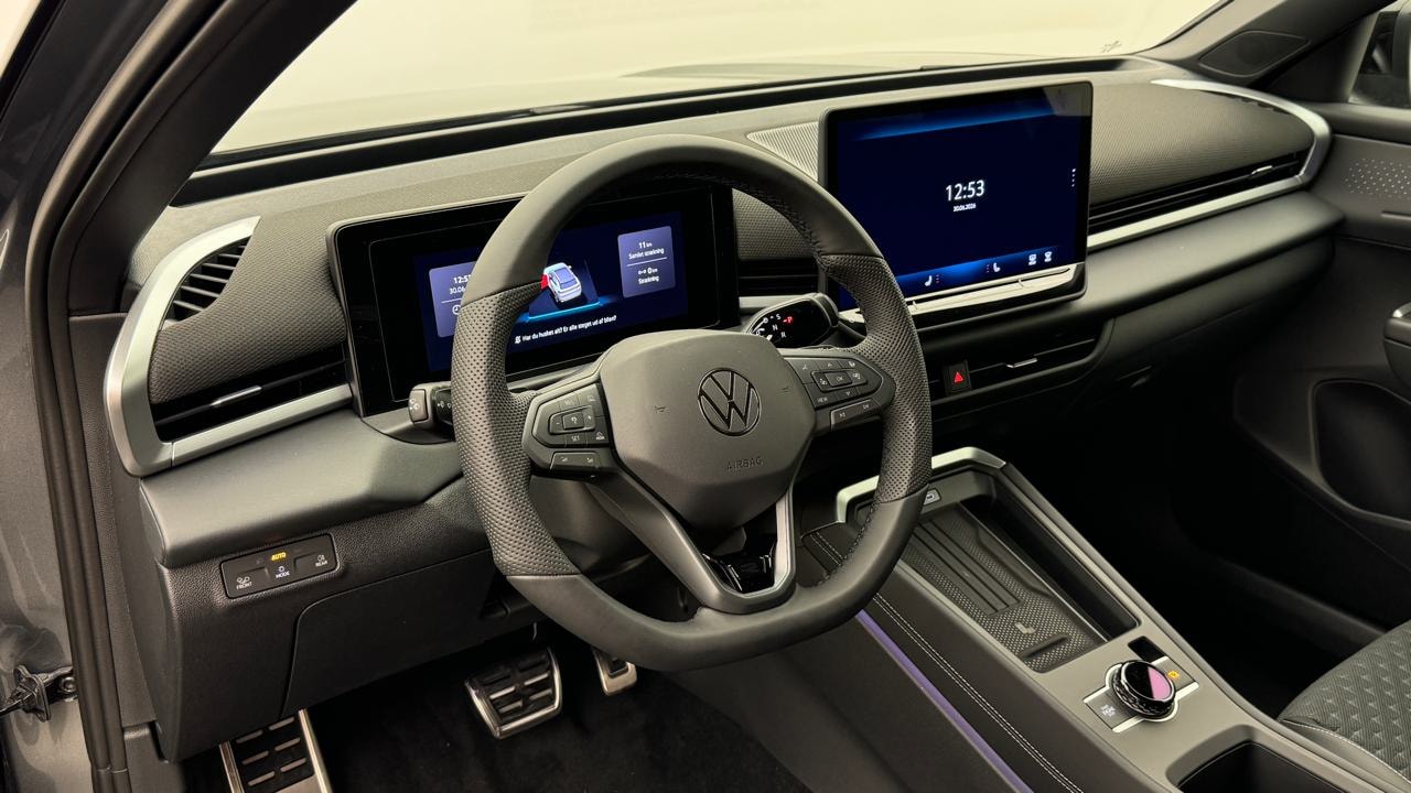 VW T-Roc 1.5 eTSI mHEV R-Line DSG-image-6