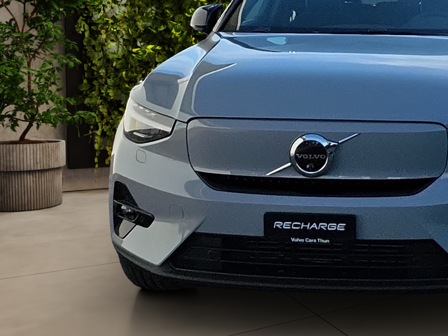 VOLVO EX40 Twin Performance Ultra AWD-image-8