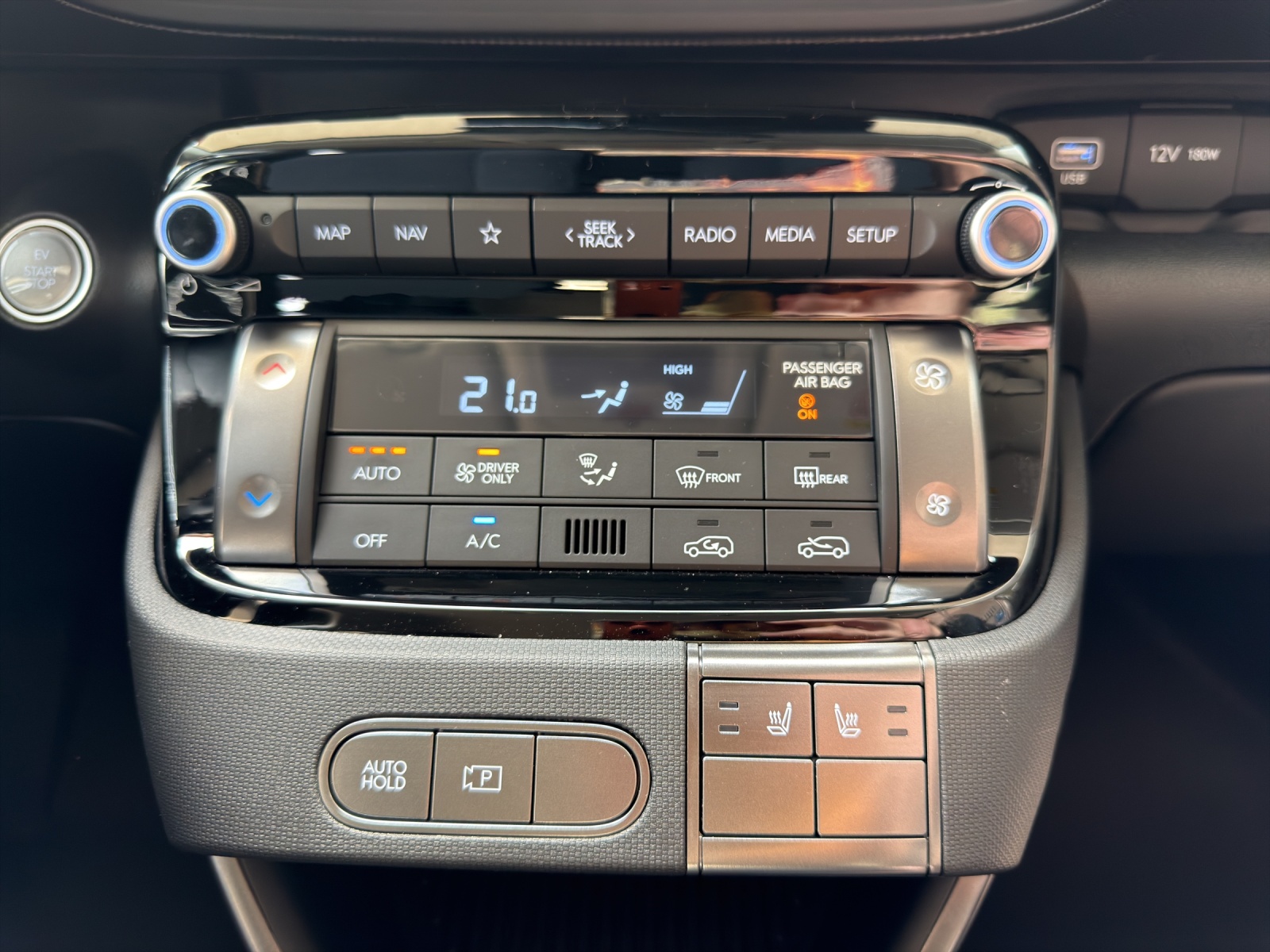 HYUNDAI Inster Electric Origo-image-11