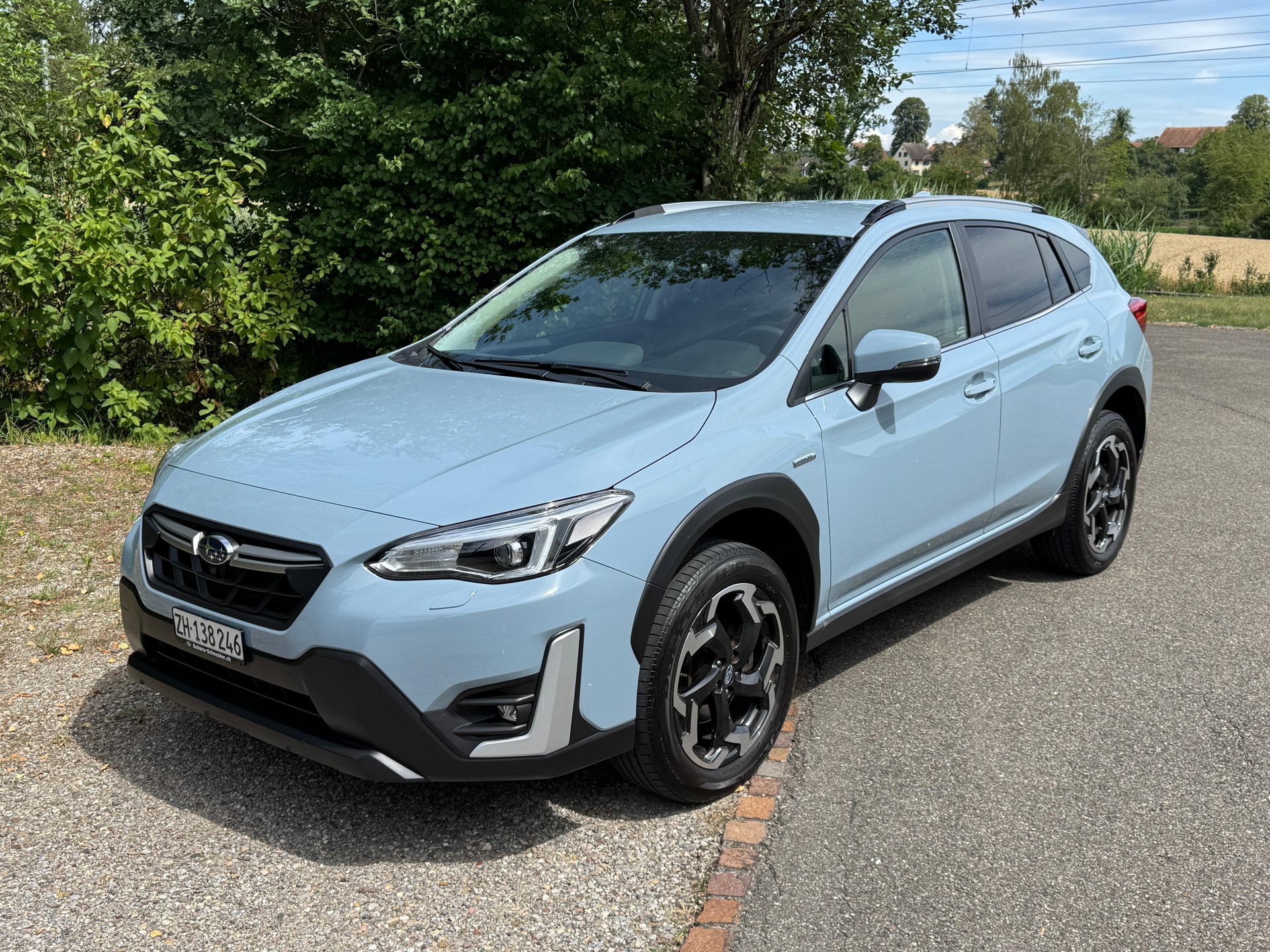 SUBARU 2.0i e-Boxer Swiss Plus-image-1