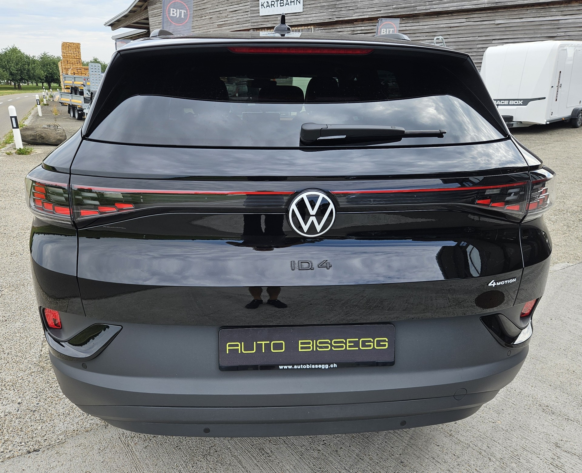 VW ID.4 Pro United 77 kWh 4 Motion mit Anhängerkupplung-image-7