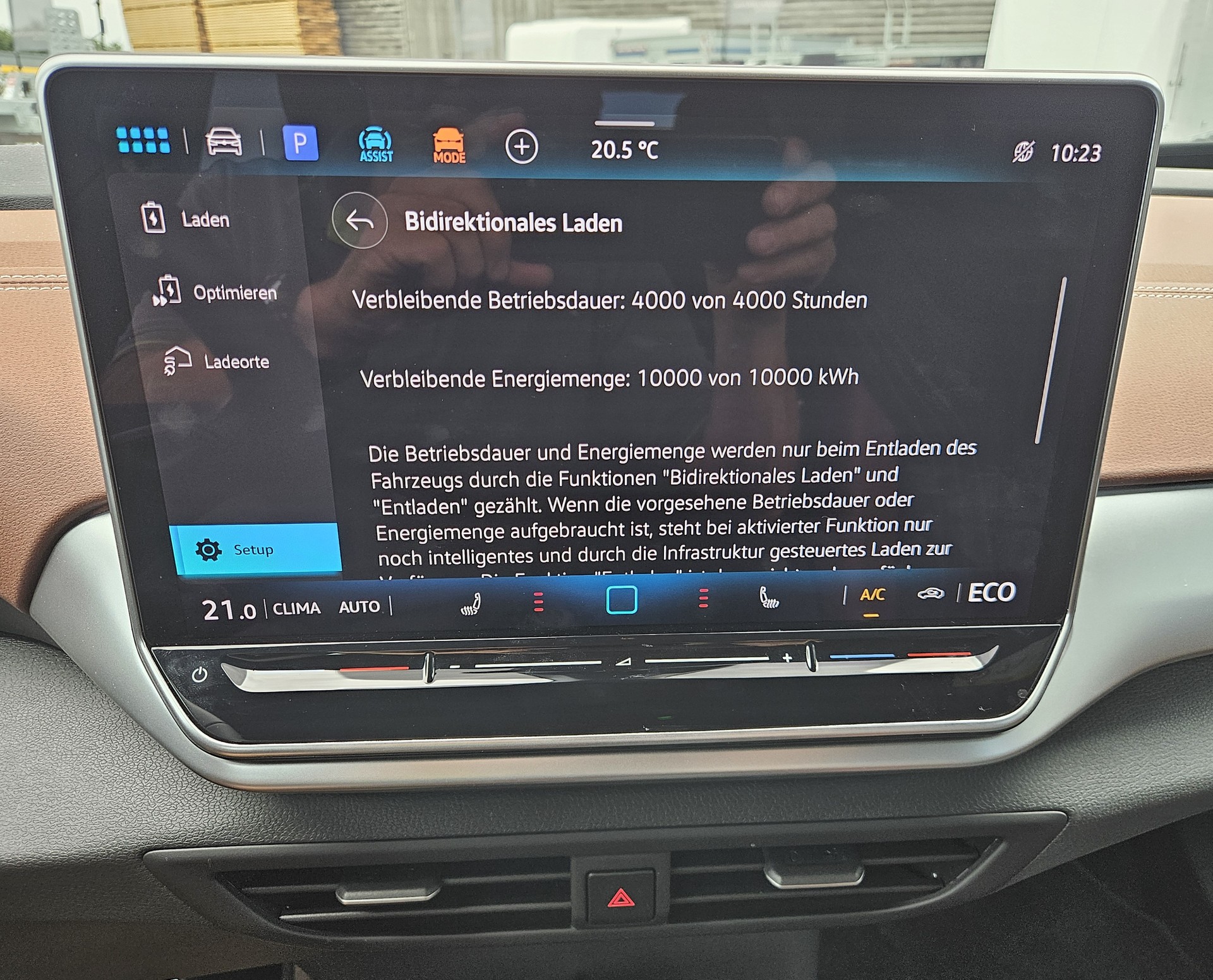 VW ID.4 Pro United 77 kWh 4 Motion mit Anhängerkupplung-image-27