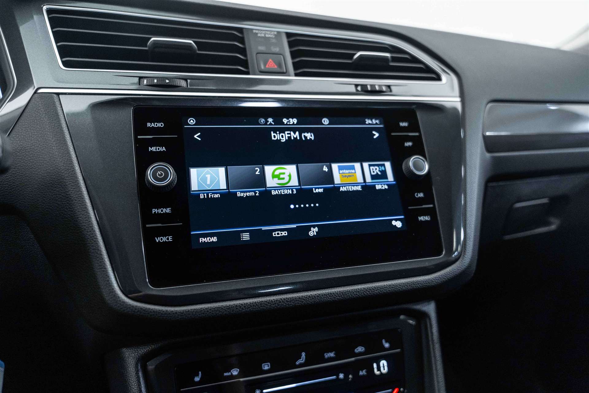 VW Tiguan Allspace 1.5 TSI Life DSG 7-Plätzer-image-18
