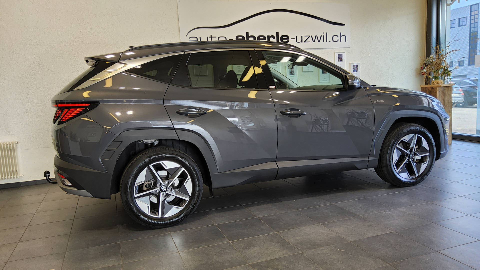 HYUNDAI Tucson 1.6 T-GDi HEV Amplia 4WD-image-5