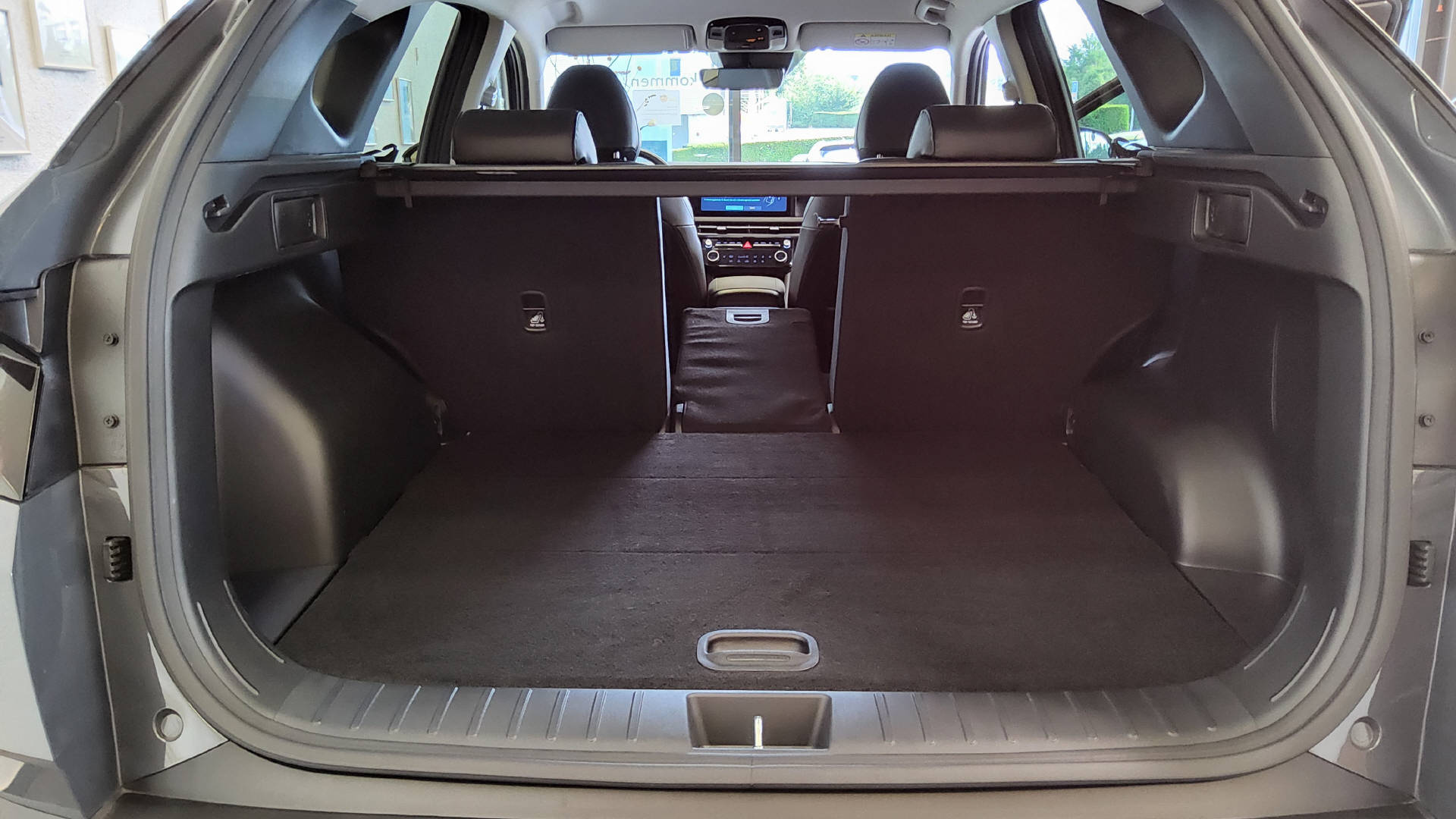 HYUNDAI Tucson 1.6 T-GDi HEV Amplia 4WD-image-16