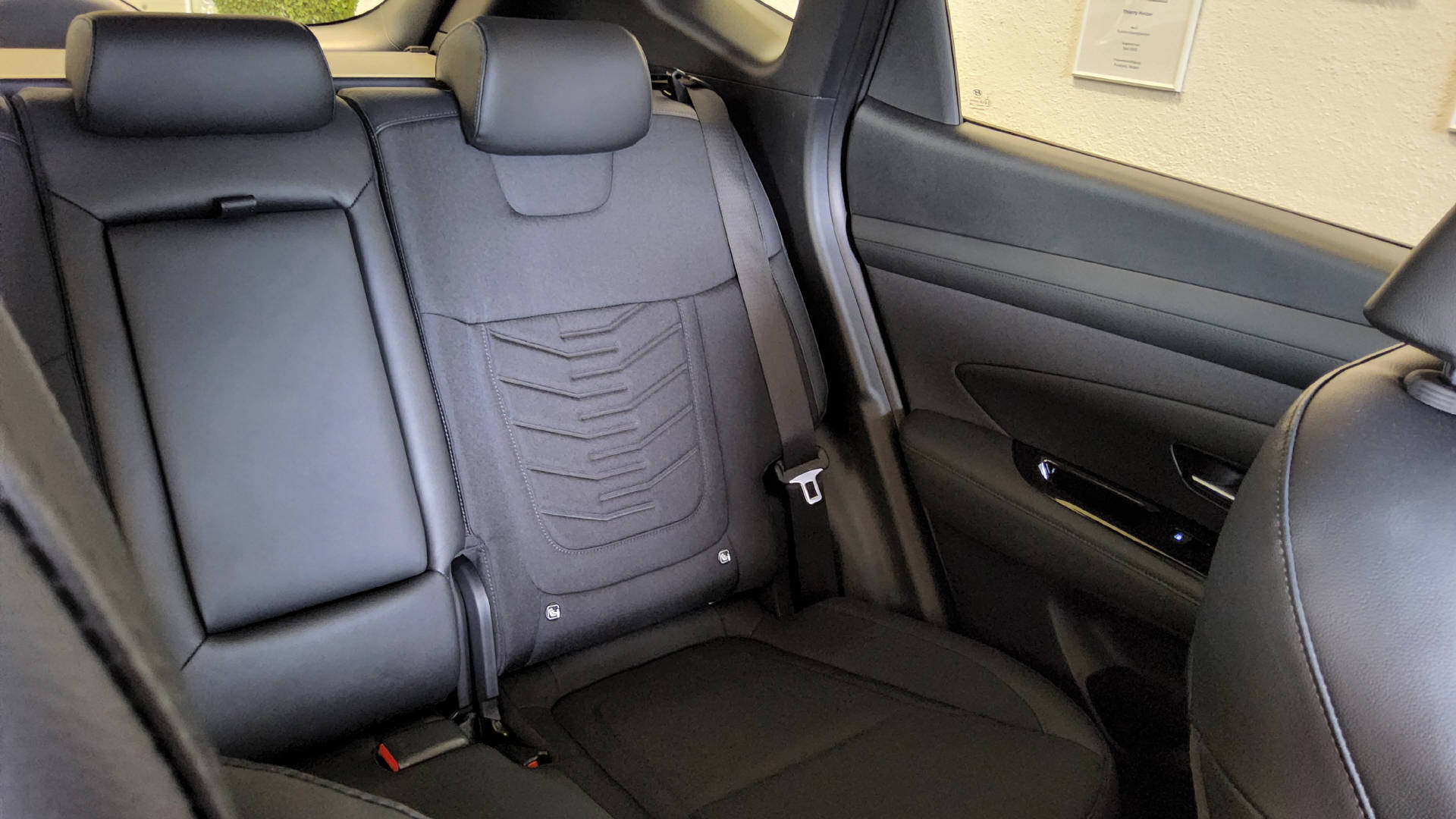 HYUNDAI Tucson 1.6 T-GDi HEV Amplia 4WD-image-15