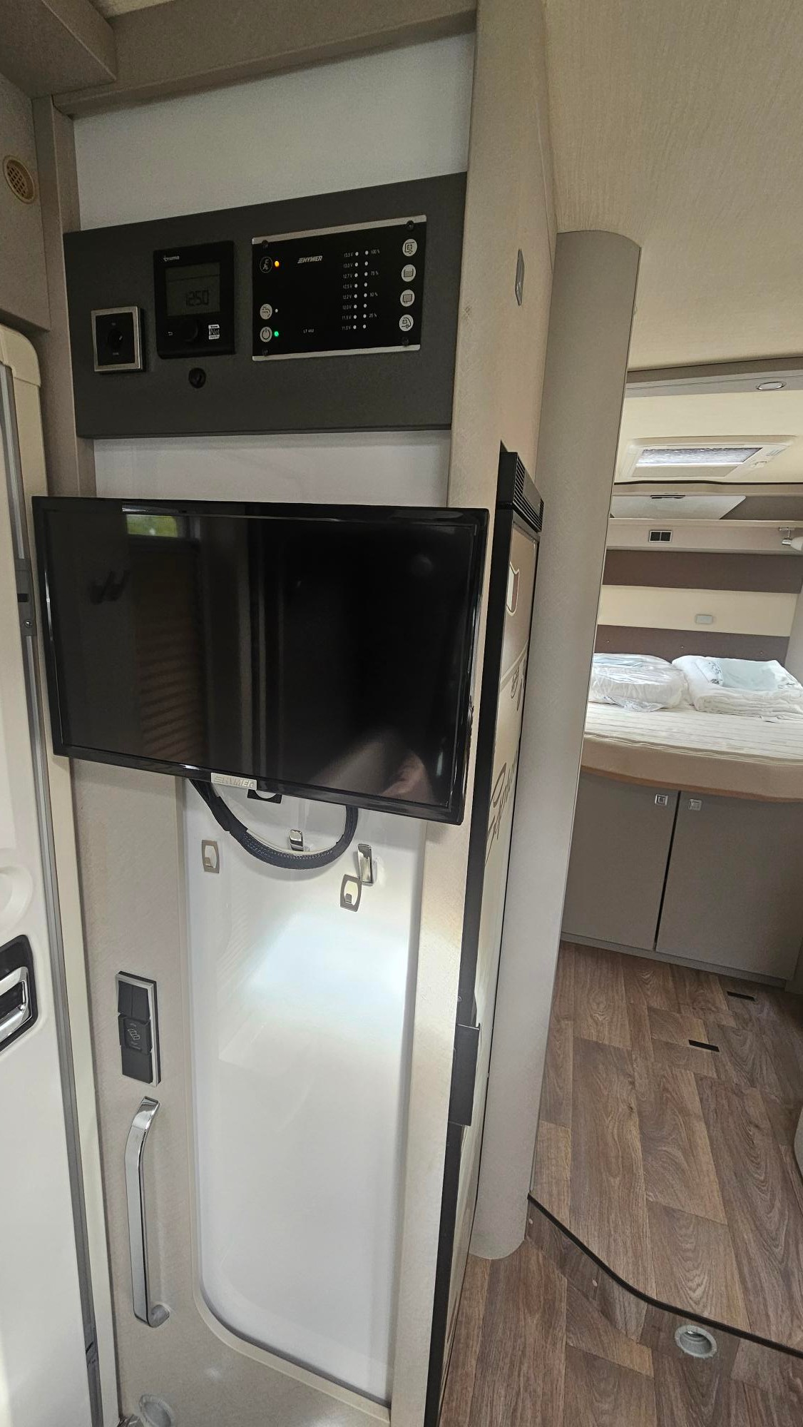 HYMER Tramp 695-image-11