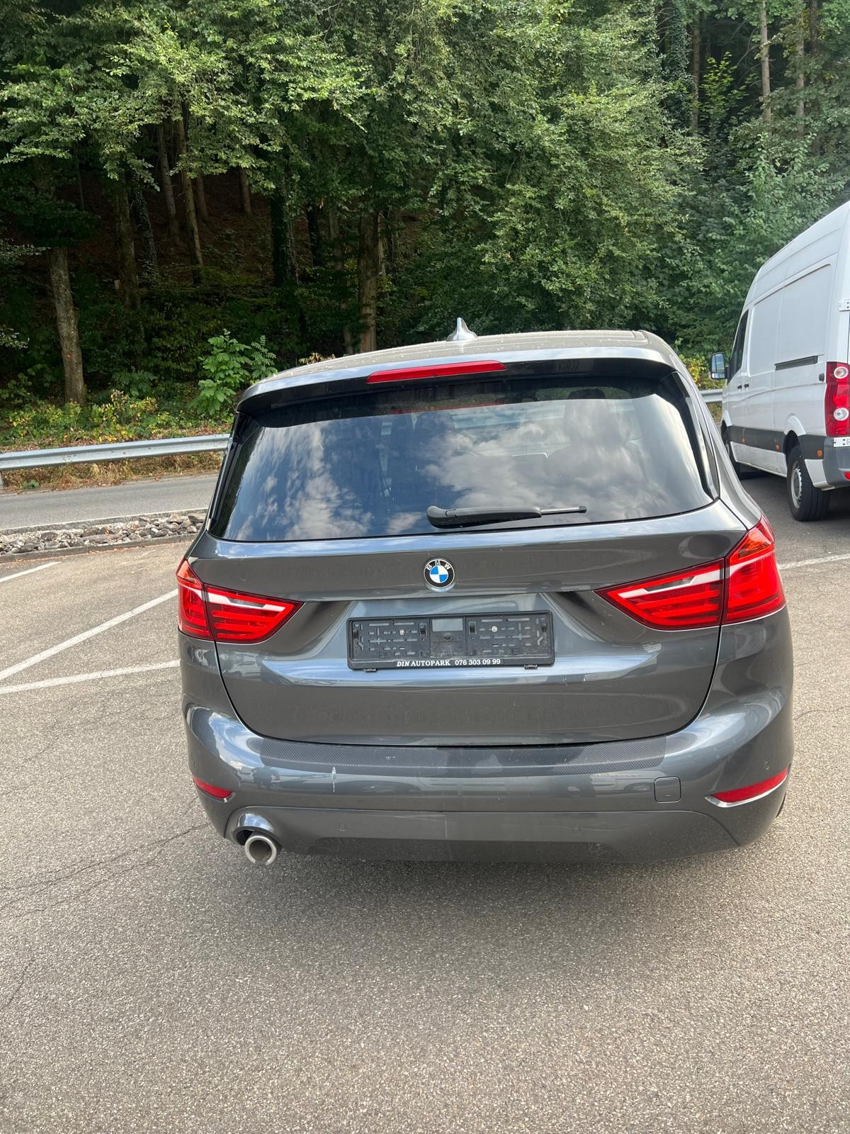 BMW 216d Gran Tourer DKG Sport Line-image-3