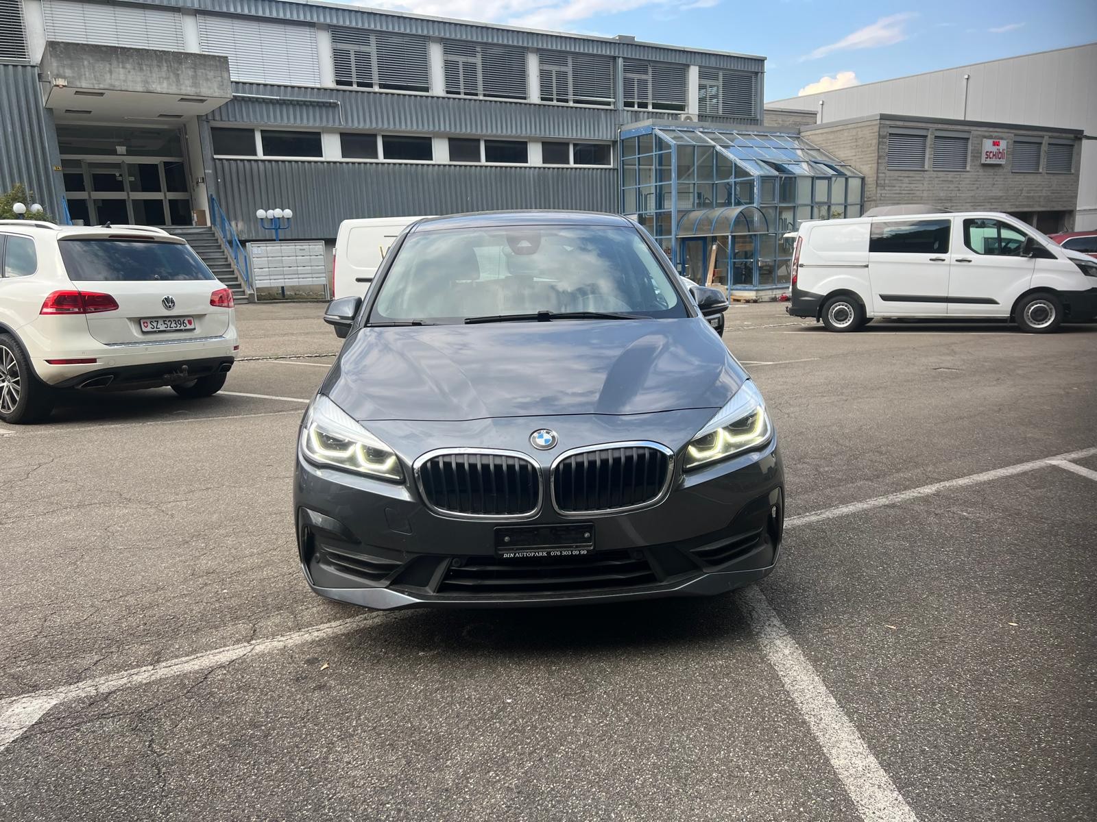 BMW 216d Gran Tourer DKG Sport Line-image-1
