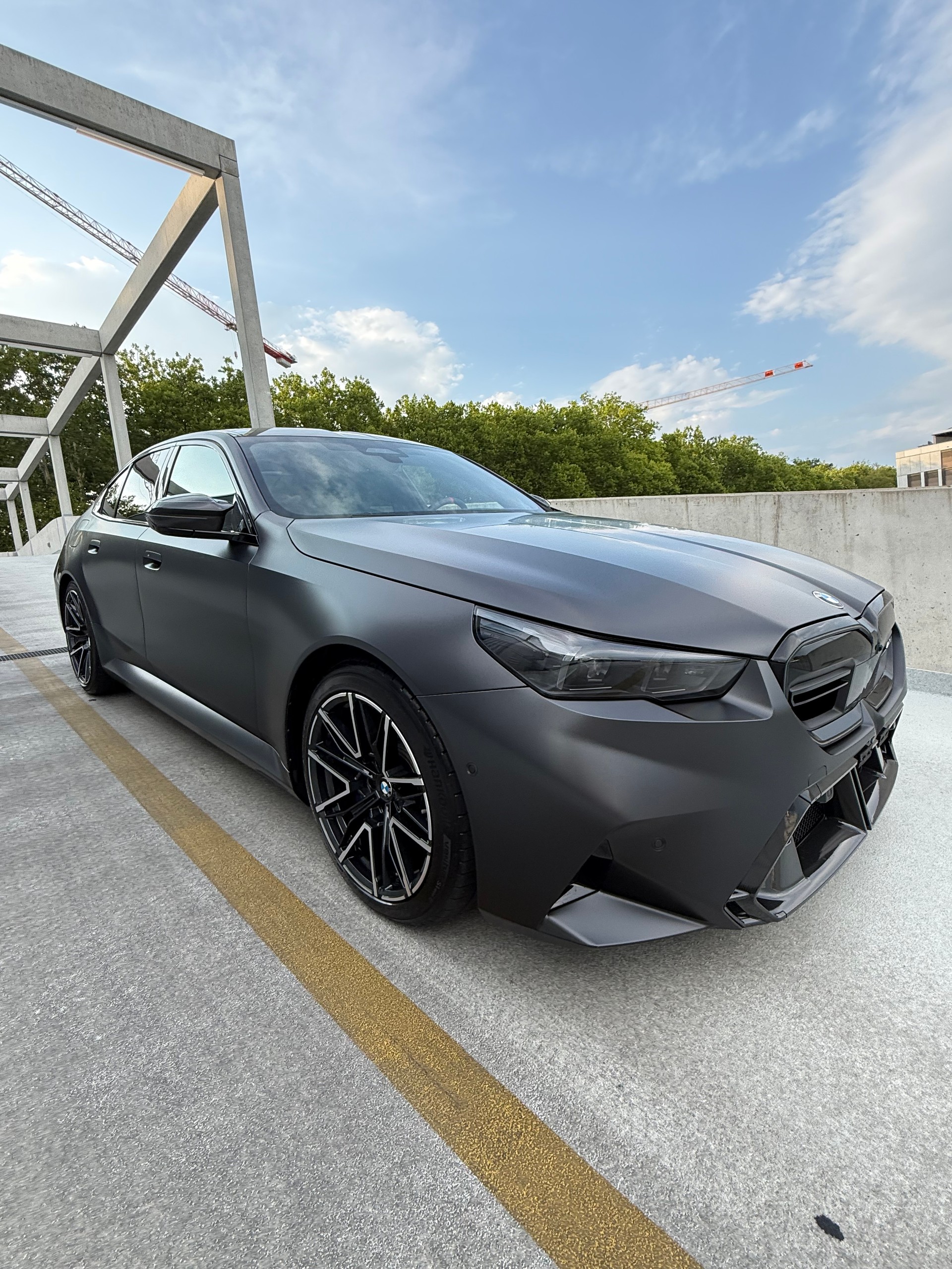 BMW M5 xDrive-image-12