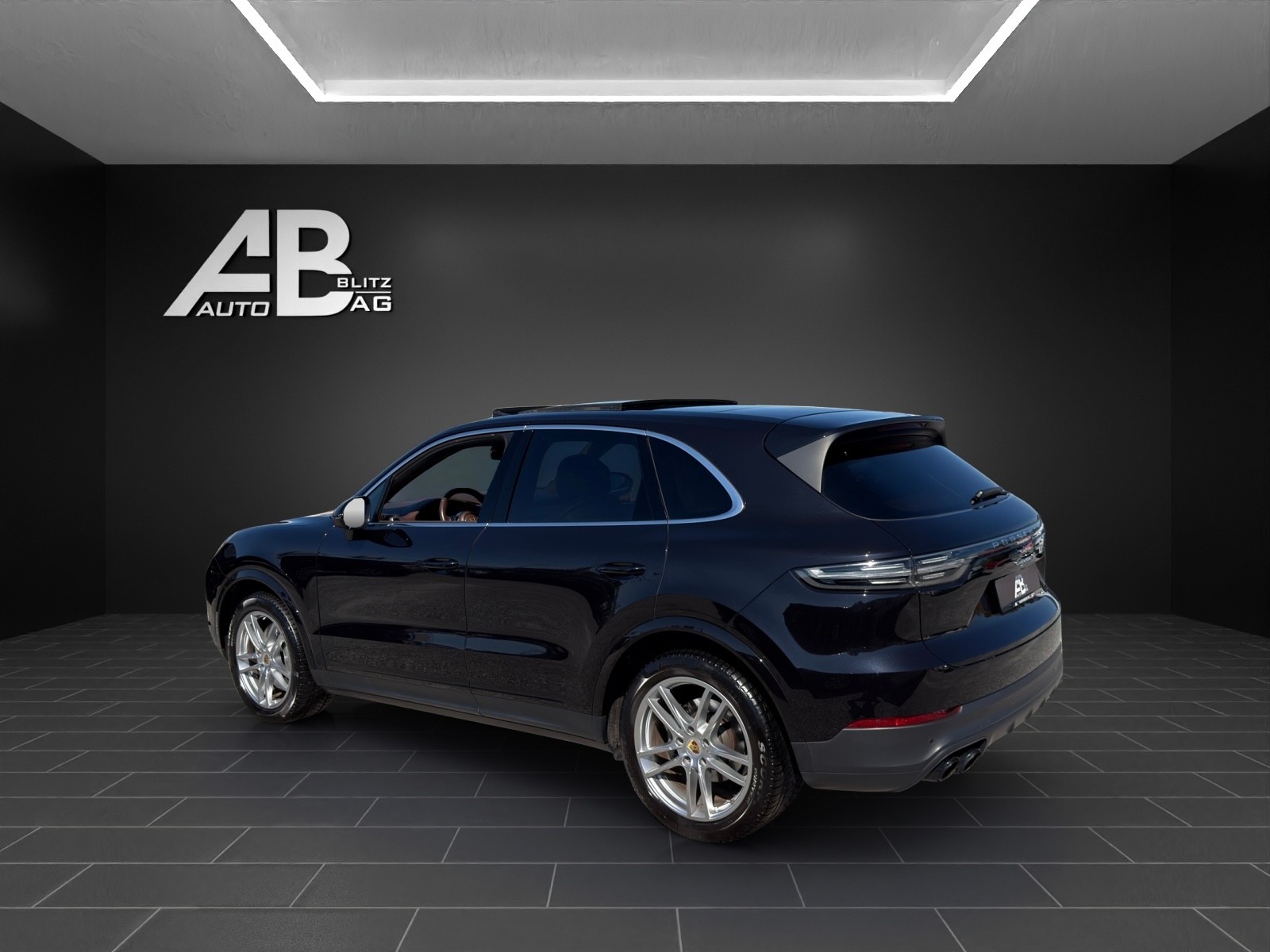 PORSCHE Cayenne S 2.9 V6 Biturbo mit 440 PS-showroom-element-2
