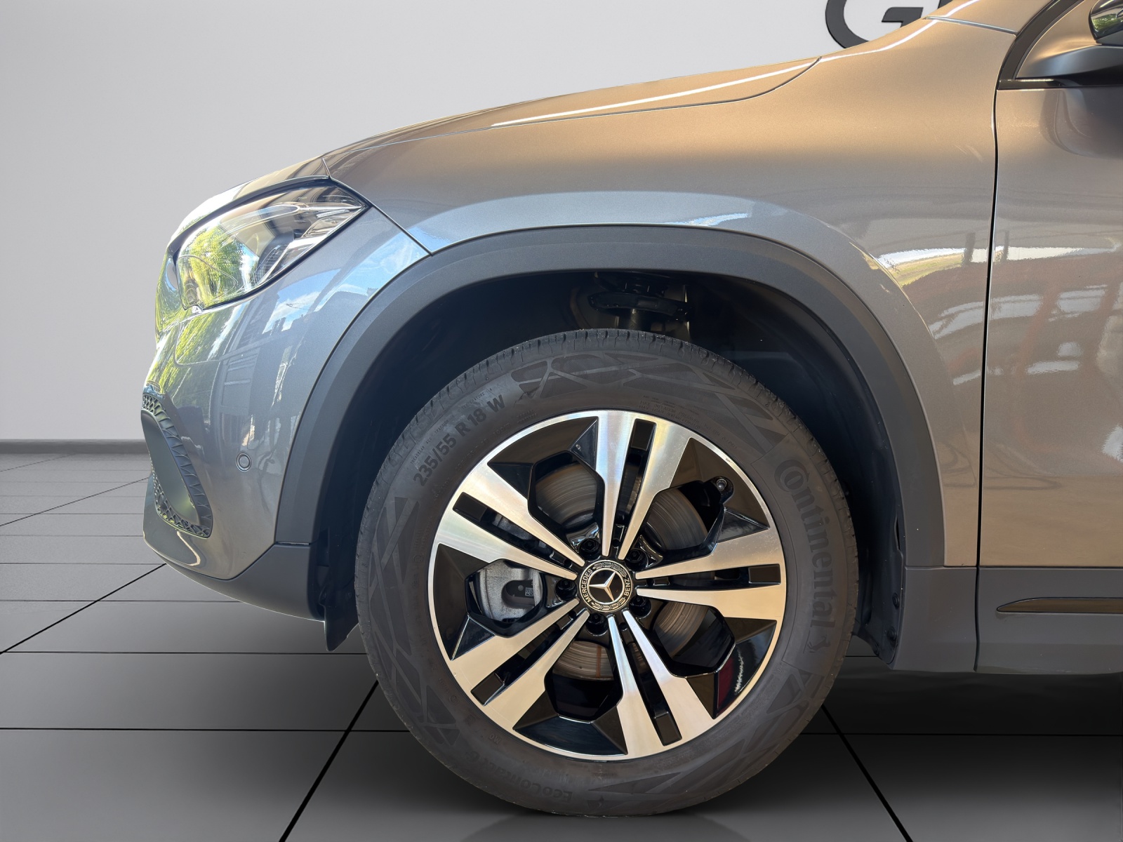 MERCEDES-BENZ GLA 250 4Matic Progressive 8G-DCT-image-5