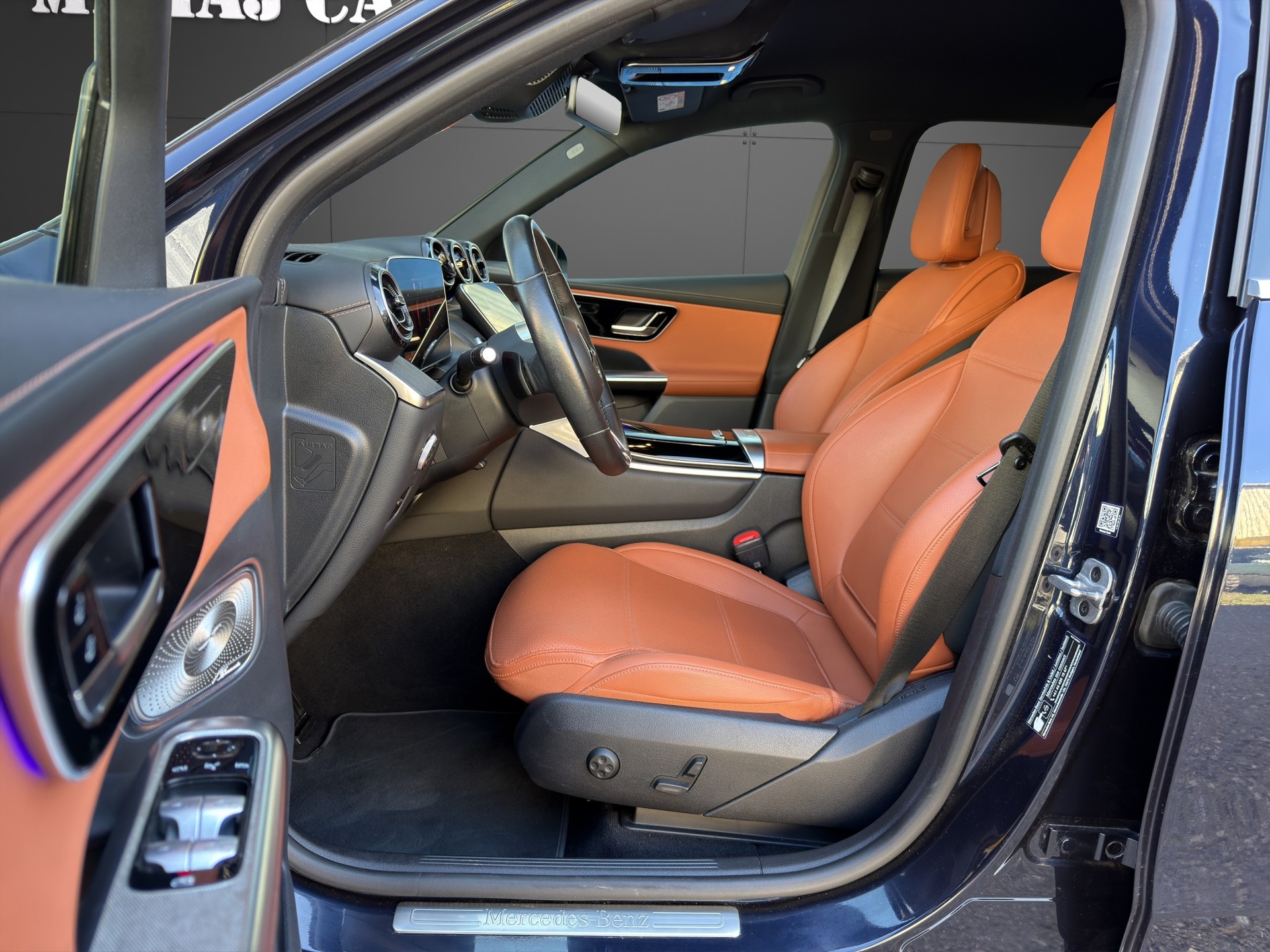 MERCEDES-BENZ GLC 220 d 4Matic 9G-Tronic-image-14