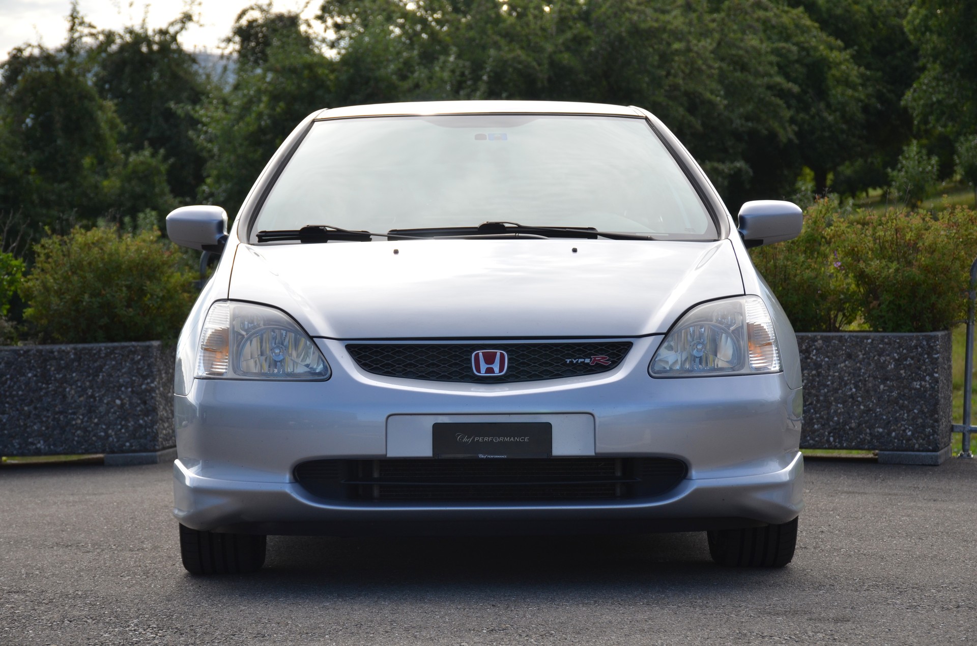 HONDA Type R 2.0-showroom-element-1