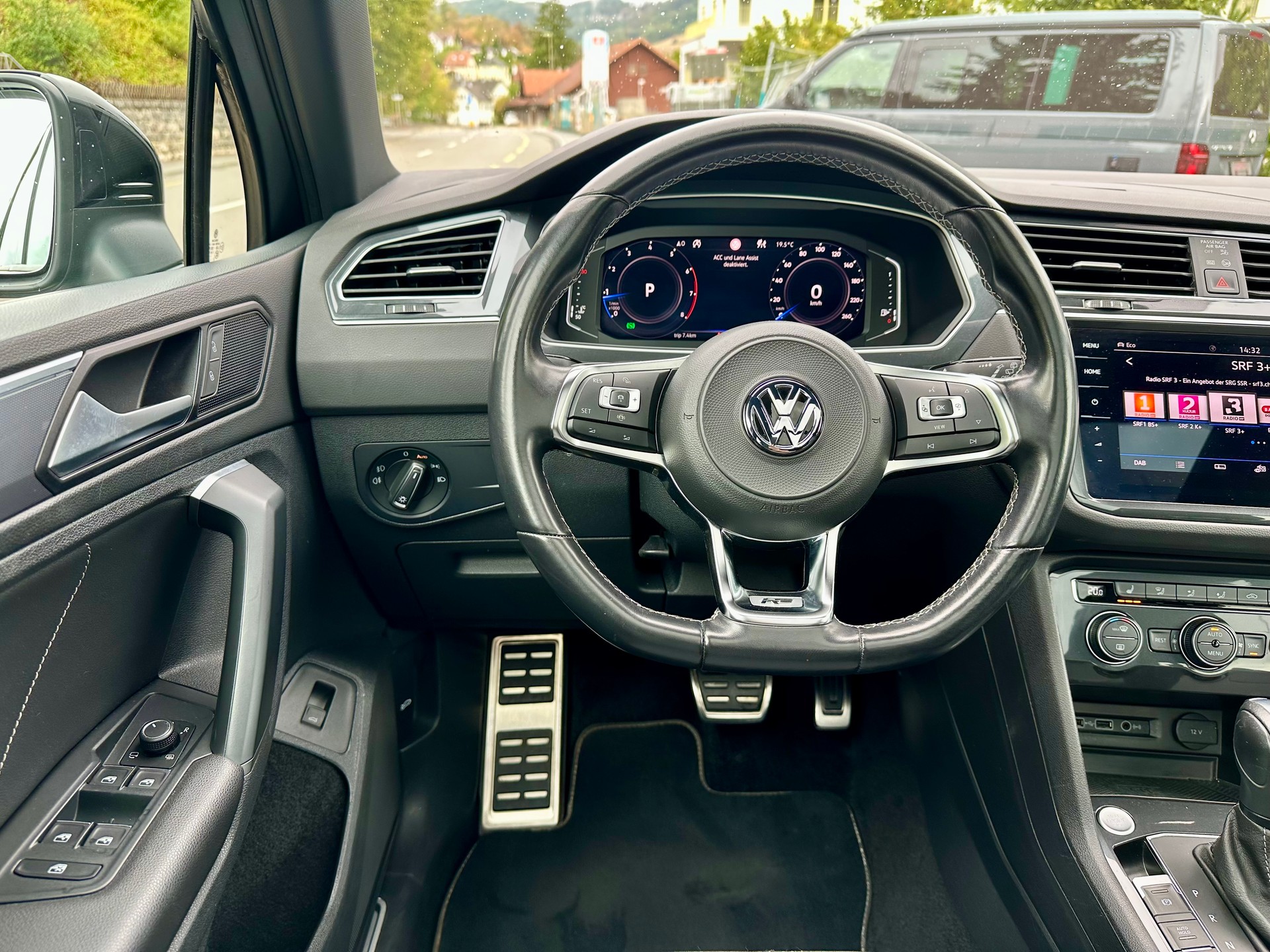 VW Tiguan 2.0TSI Highline 4Motion DSG-image-12