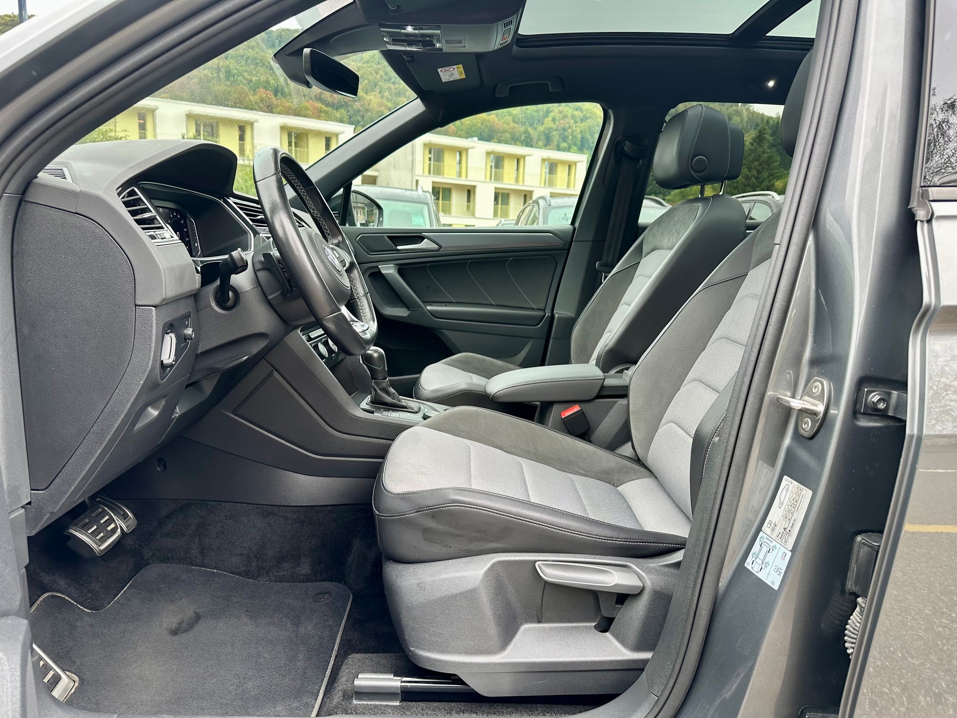 VW Tiguan 2.0TSI Highline 4Motion DSG-image-9