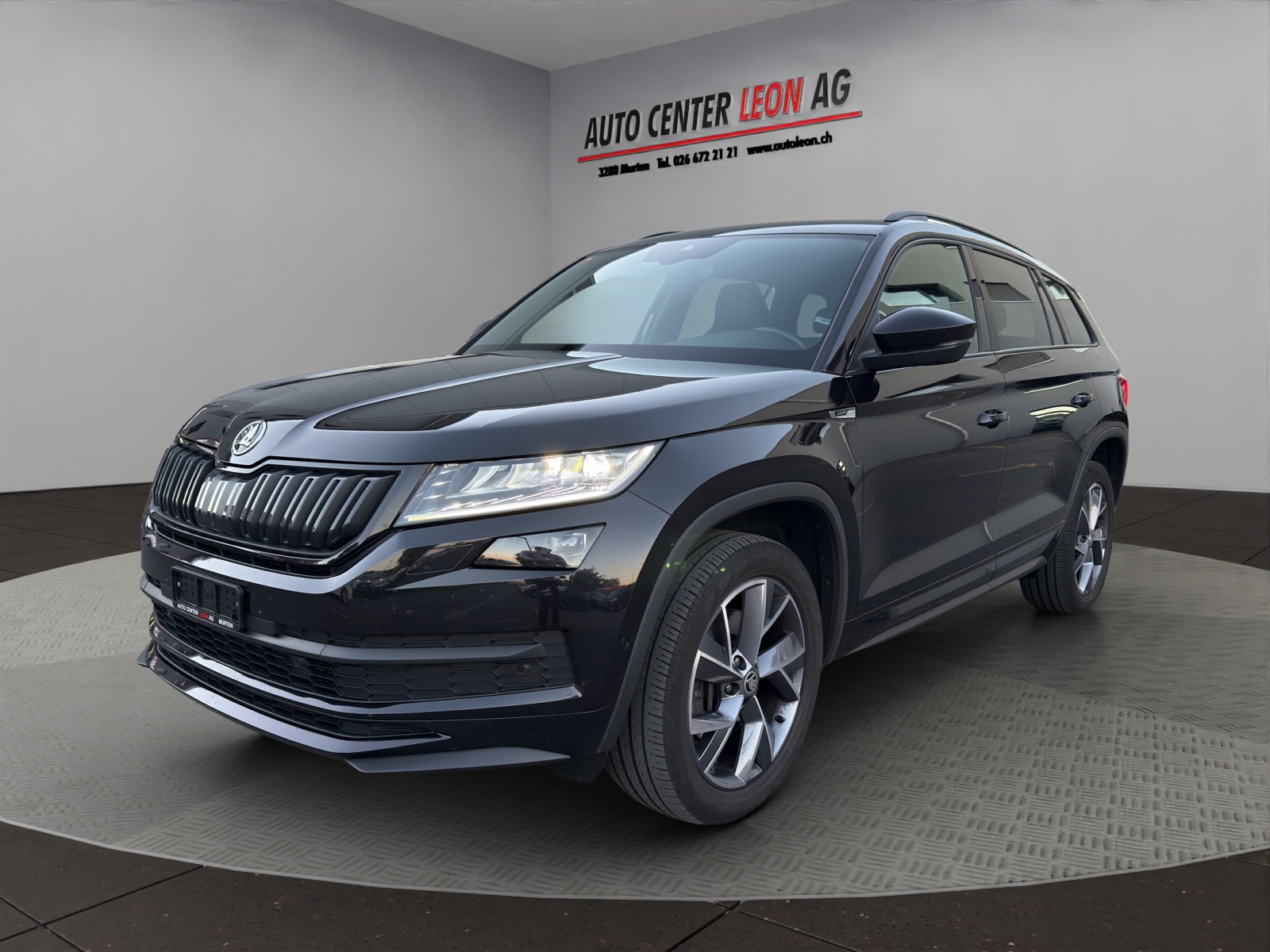 SKODA Kodiaq 2.0 TDI SCR SportLine 4x4 DSG-showroom-element-1