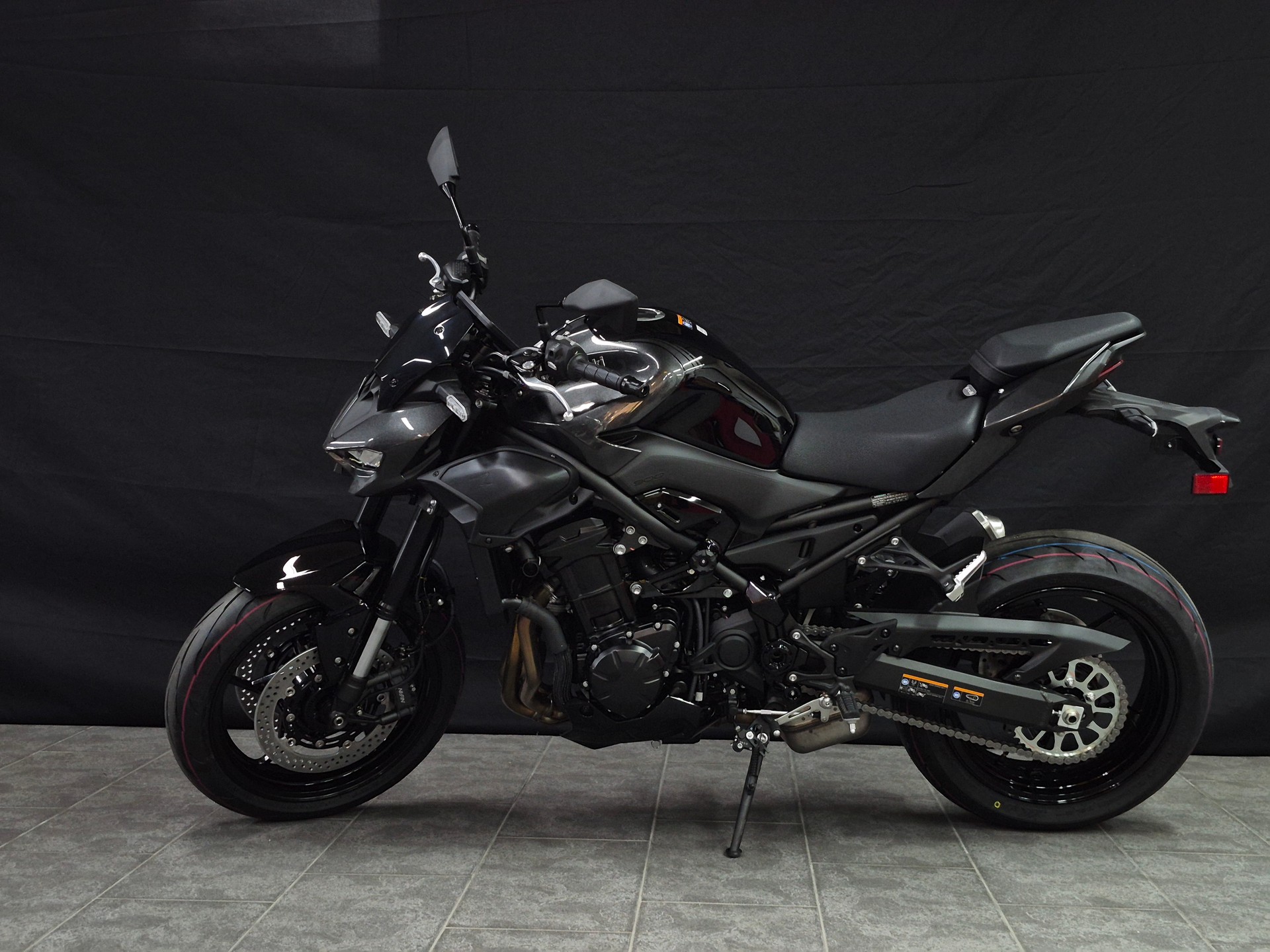 KAWASAKI Z 900 (35kW)-image-3