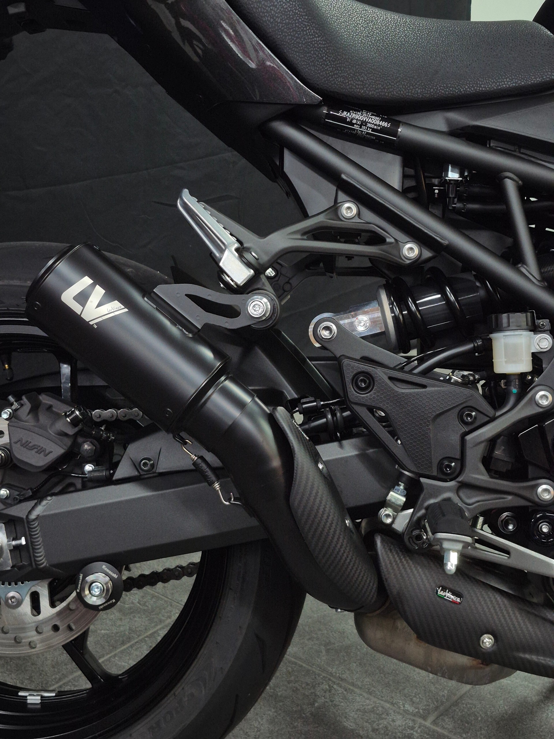 KAWASAKI Z 900 (35kW)-image-11