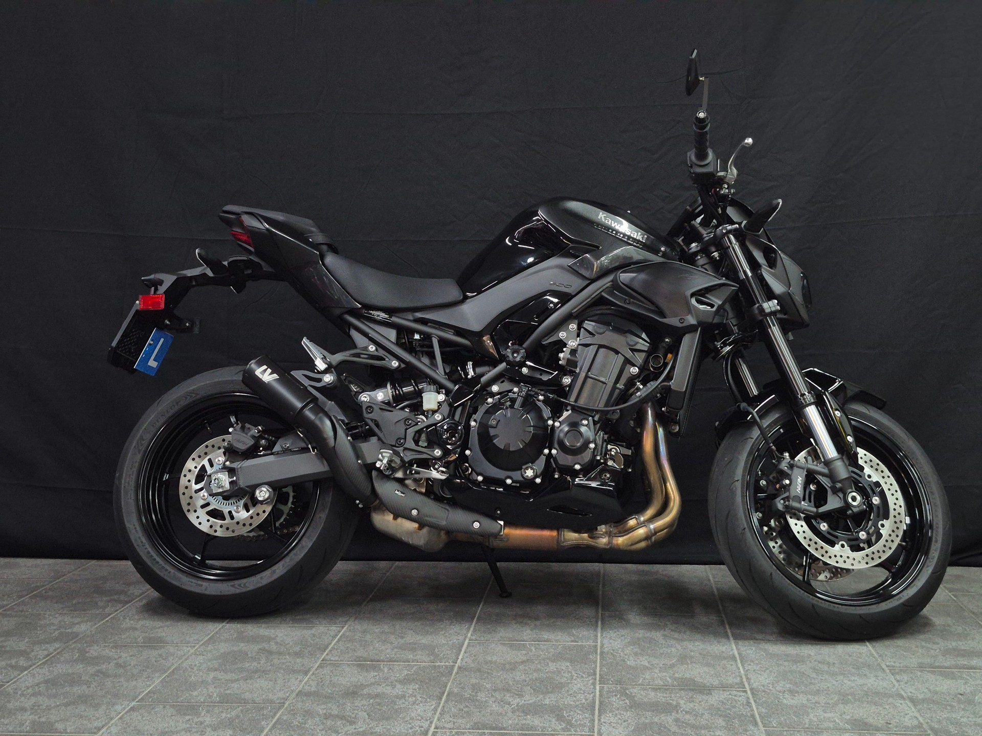 KAWASAKI Z 900 (35kW)-showroom-element-2