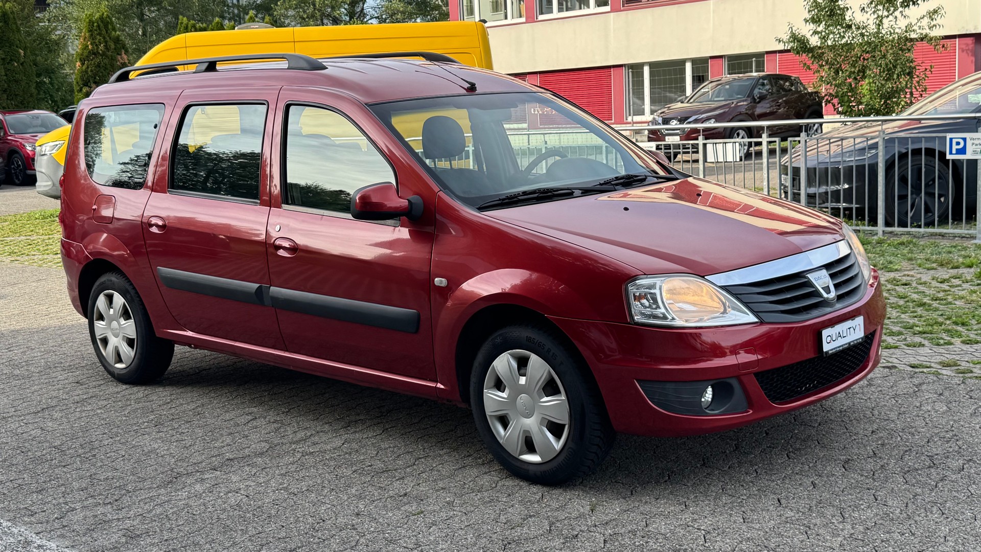DACIA Logan 1.5 dCi Lauréate-image-2