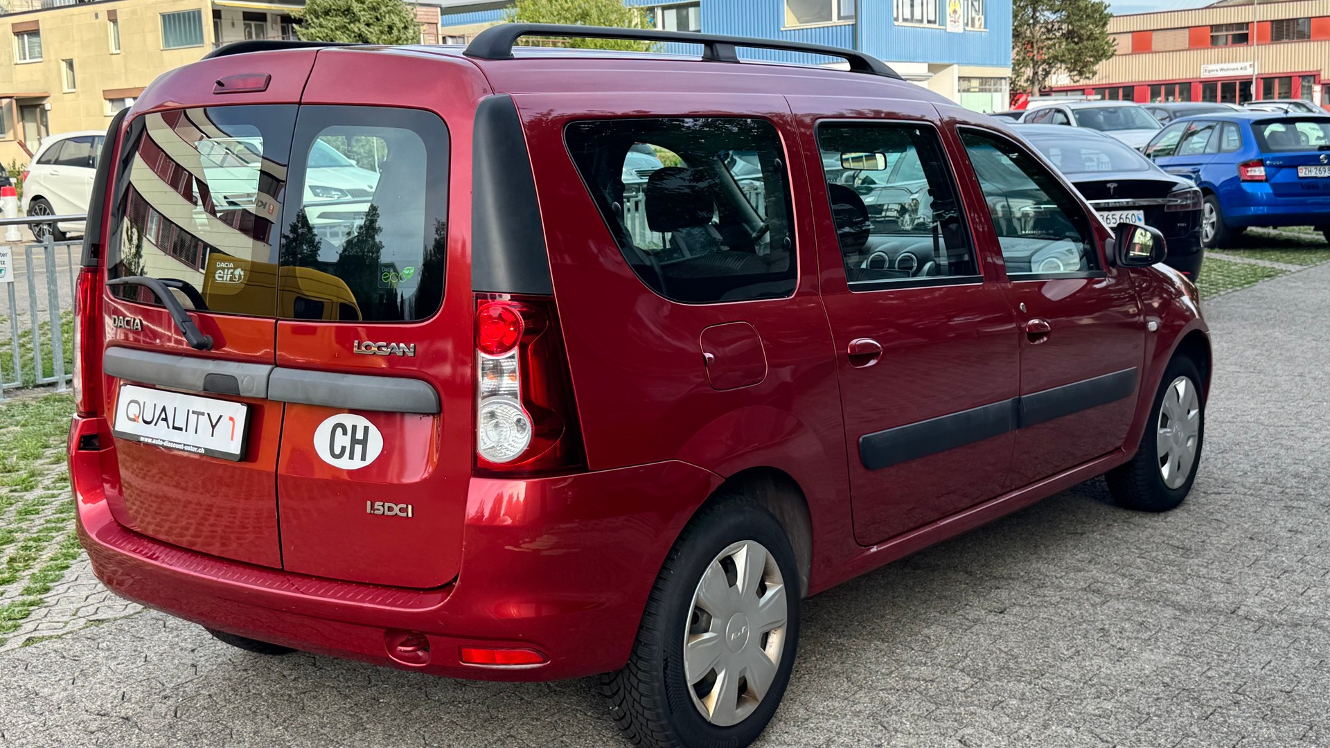 DACIA Logan 1.5 dCi Lauréate-image-3