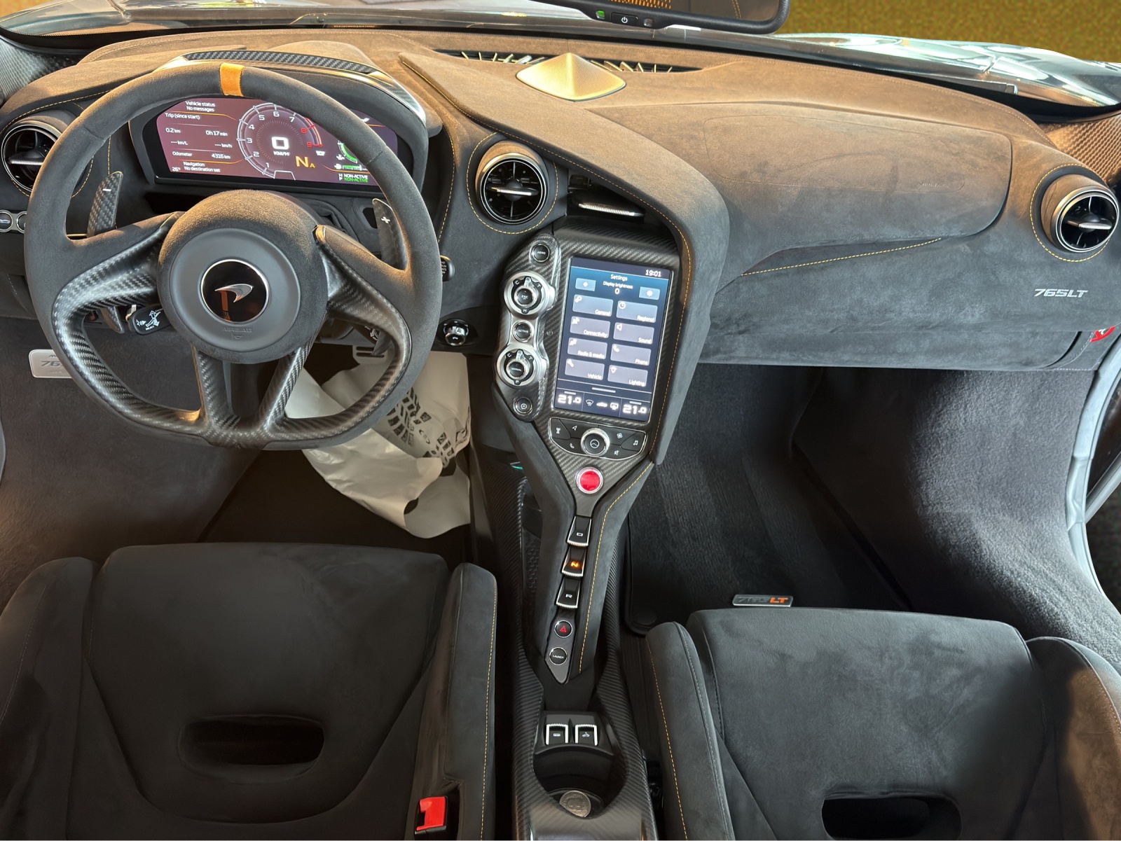 McLAREN 765 LT Spider 4.0 V8 SSG / 1 of 765-image-13