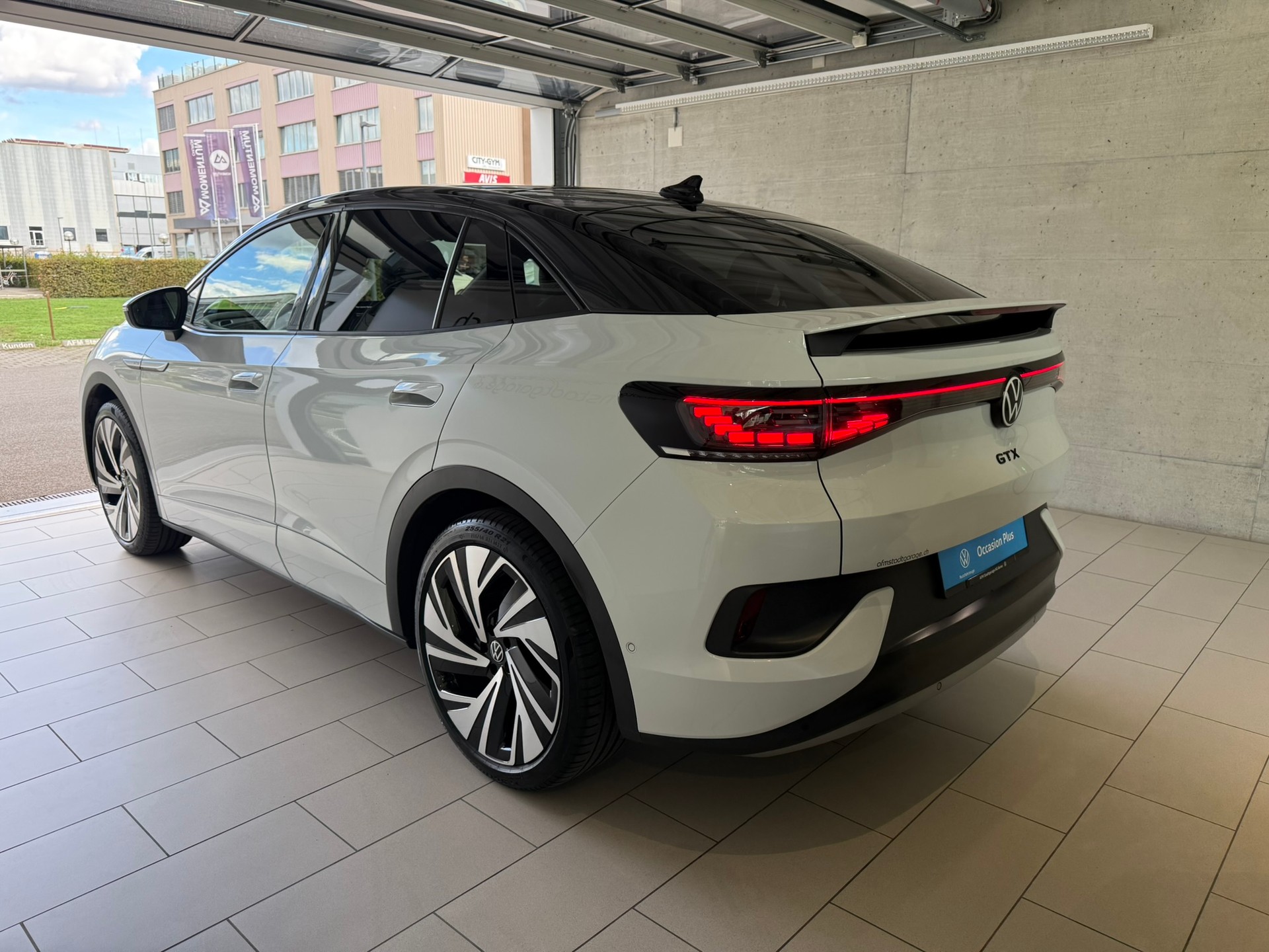 VW ID.5 GTX 77 kWh 4Motion-showroom-element-3