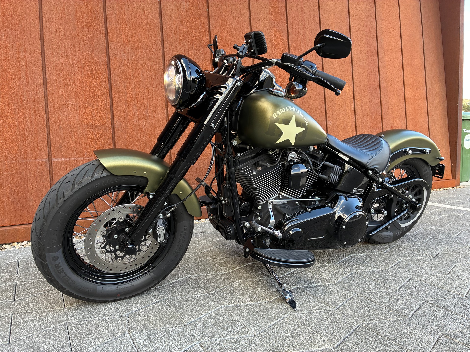 HARLEY-DAVIDSON FLSS Softail Slim S110 ABS-image-11