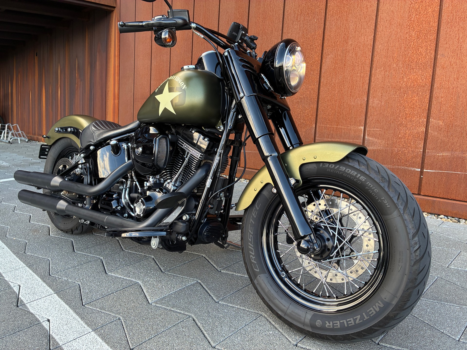 HARLEY-DAVIDSON FLSS Softail Slim S110 ABS-image-0