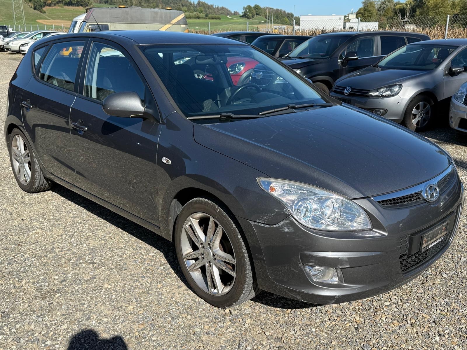HYUNDAI i30 2.0 Premium Automatic-showroom-element-2