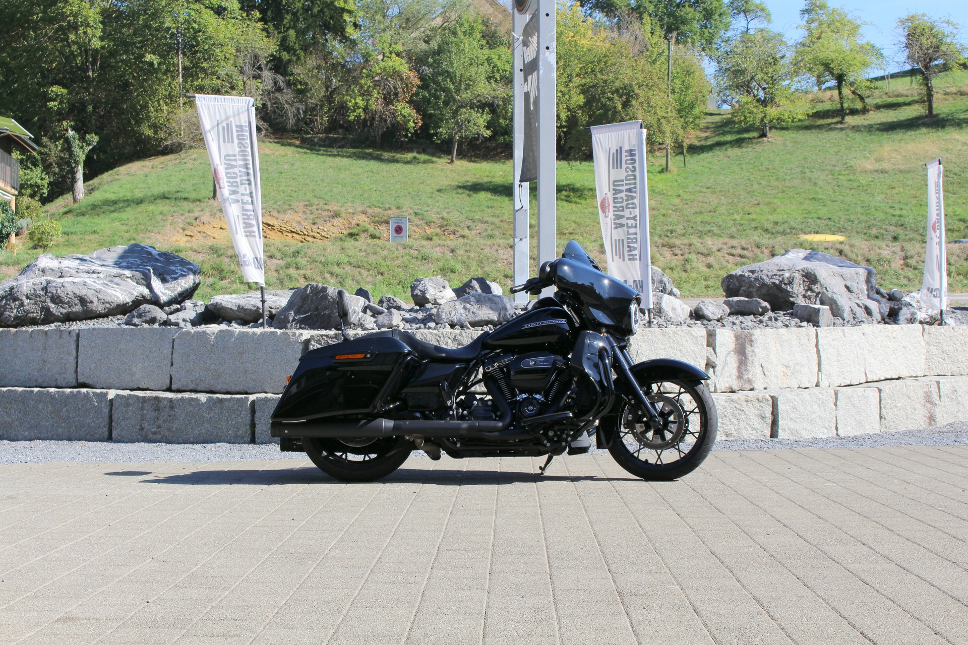 HARLEY-DAVIDSON FLHXS Street Glide Special 114-image-4