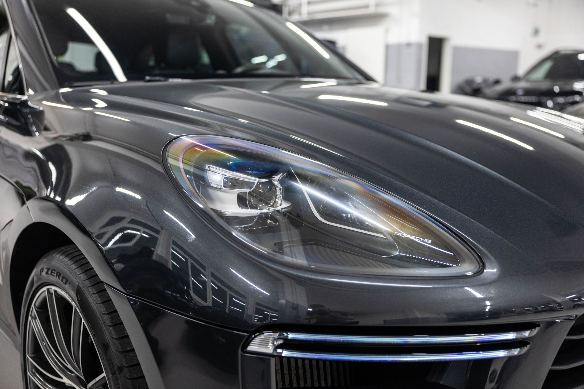 PORSCHE Macan Turbo PDK *Facelift*-image-14