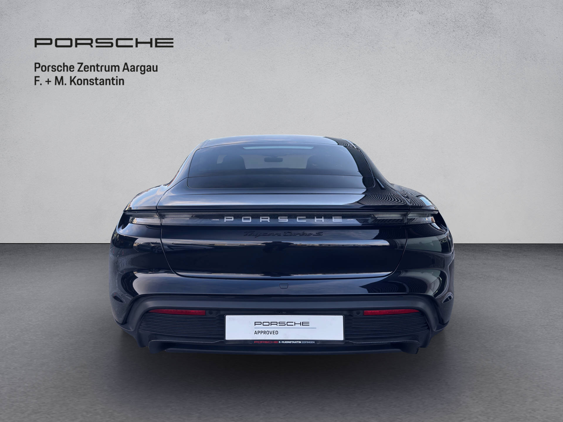 PORSCHE Taycan Turbo S-image-4