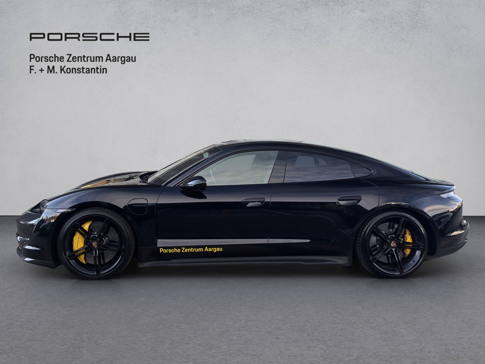 PORSCHE Taycan Turbo S-image-2