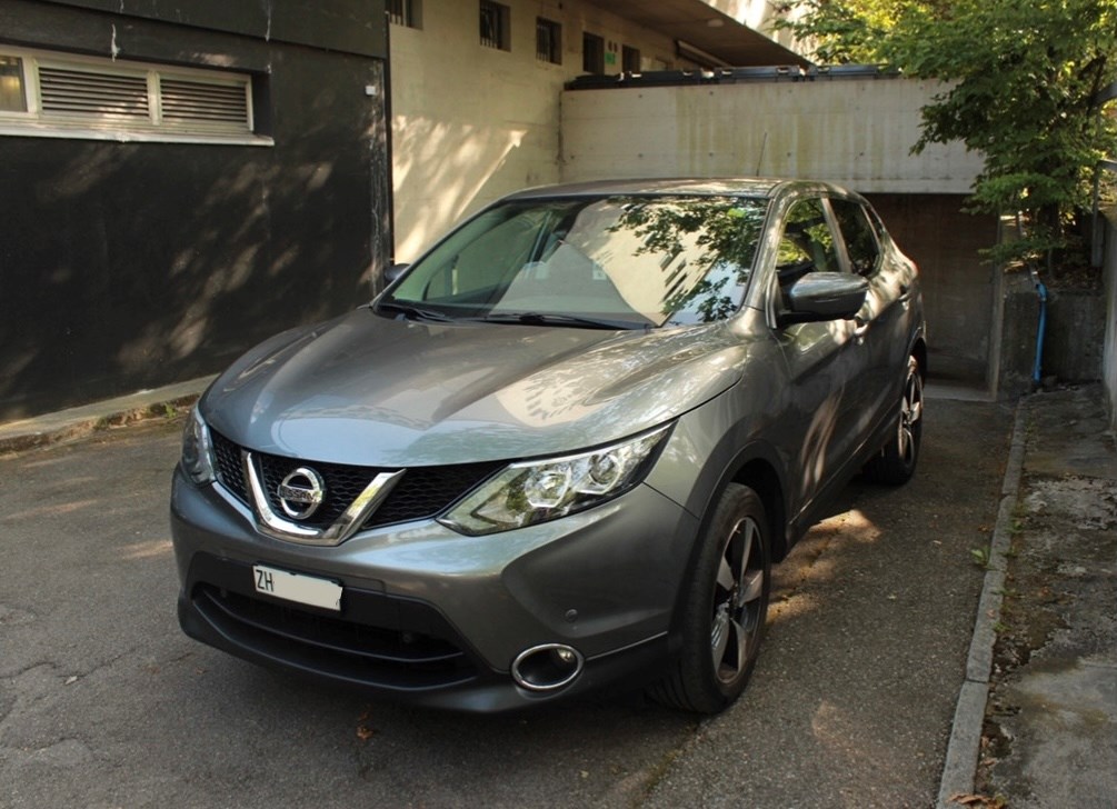 NISSAN QASHQAI-image-2
