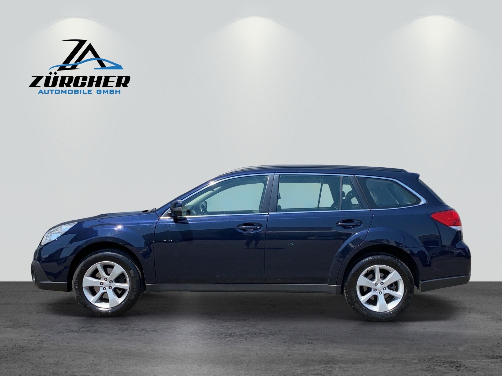SUBARU Outback 2.0D Swiss AWD Lineartronic-image-3