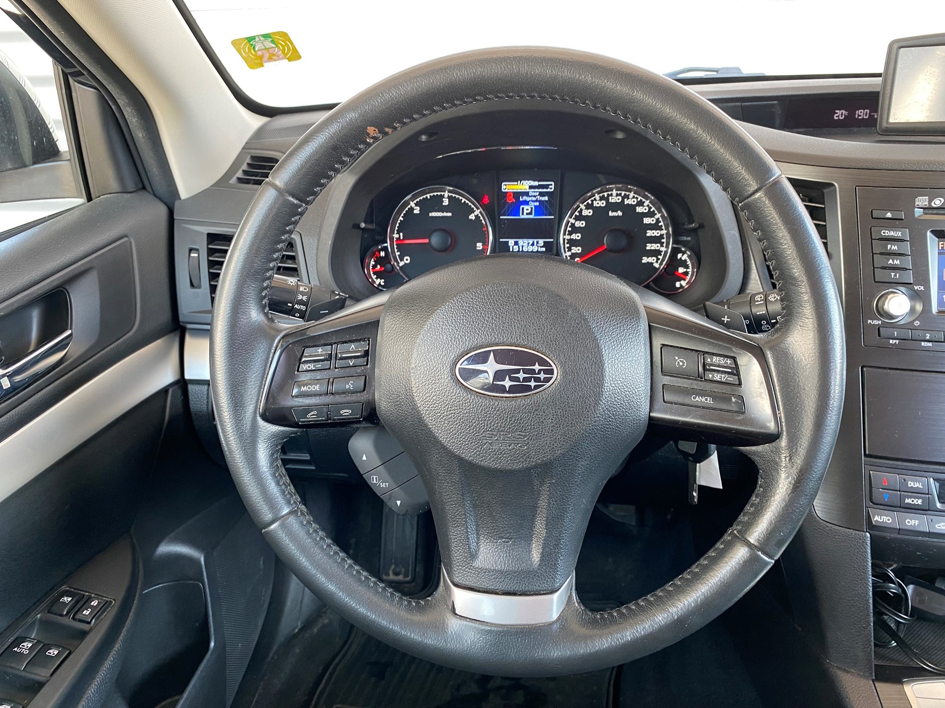 SUBARU Outback 2.0D Swiss AWD Lineartronic-image-15